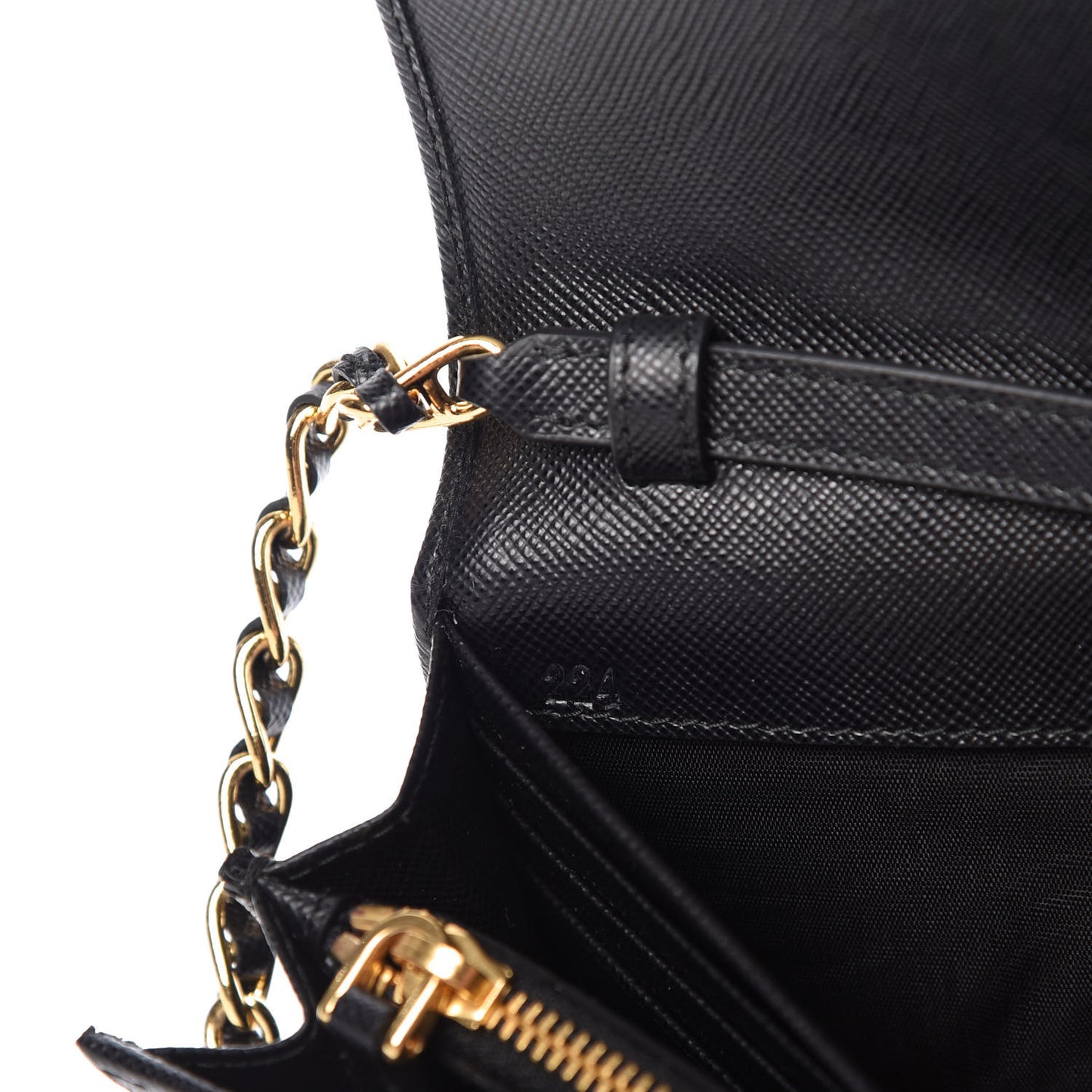 Saffiano Metal Oro Chain Wallet Black