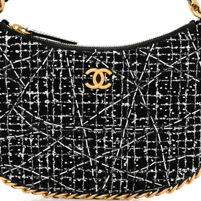 Chanel Tweed Sequin Quilted Trendy Chain Around Hobo Black White 8 of 11