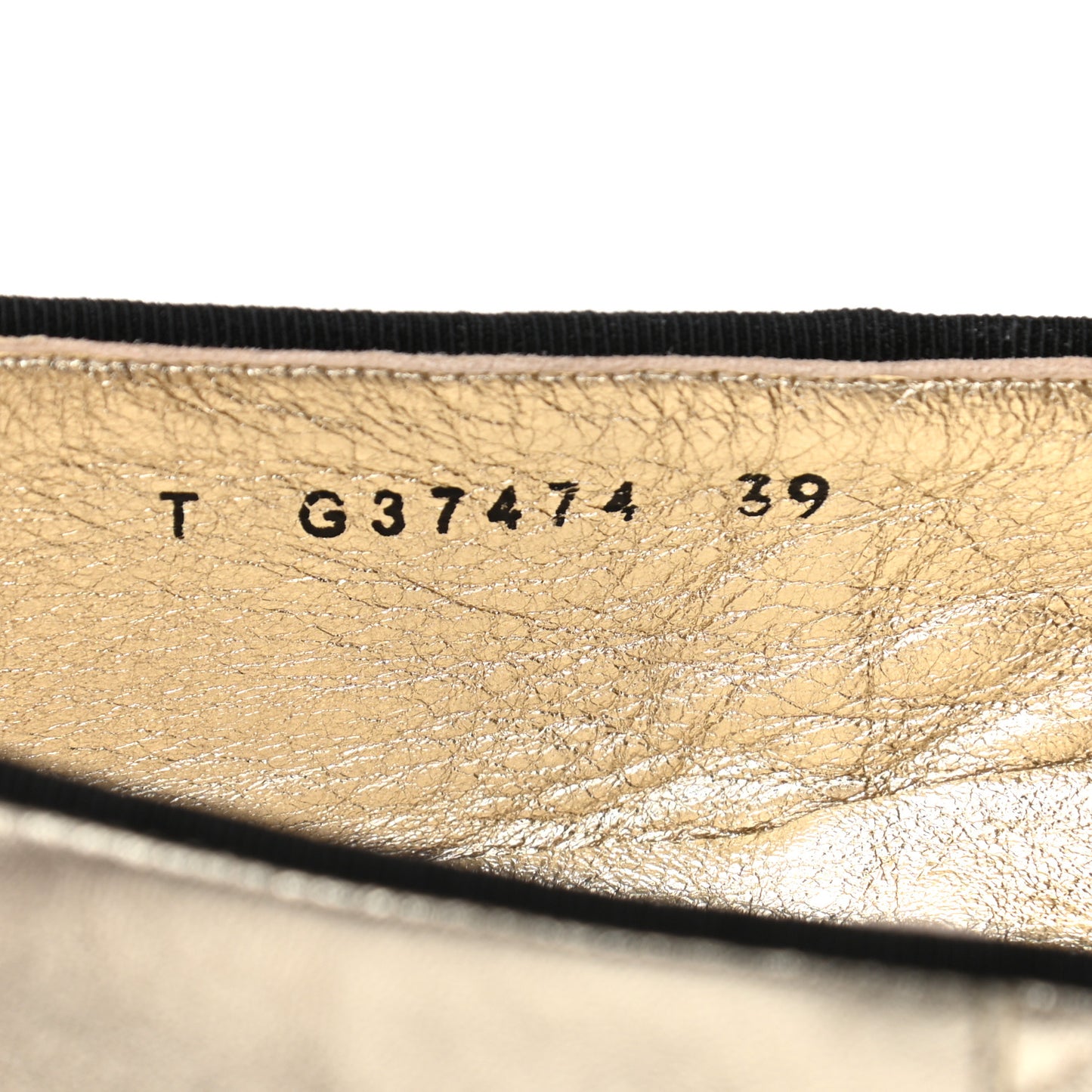 Laminated Lambskin Quilted CC Cap Toe Slipper With Pouch 39 Gold Black