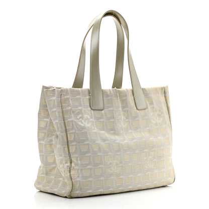 Chanel Nylon Medium Travel Tote Beige 5 of 35