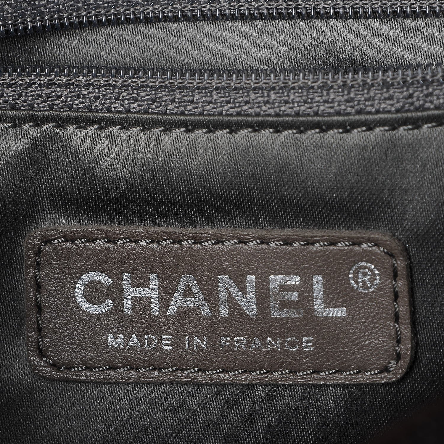 Chanel Glazed Caviar Small Pocket In The City Shoulder Bag Brown 7 of 8