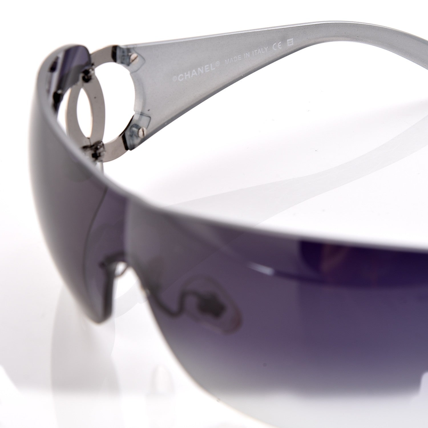 Chanel Frameless CC Logo Sunglasses 4125 Black 5 of 7