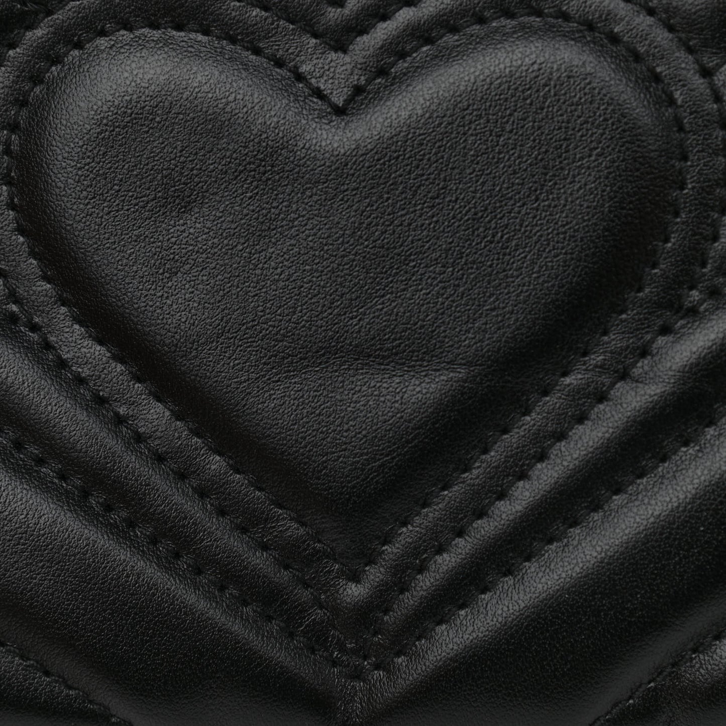 Calfskin Matelasse Mini GG Marmont Shoulder Bag Black