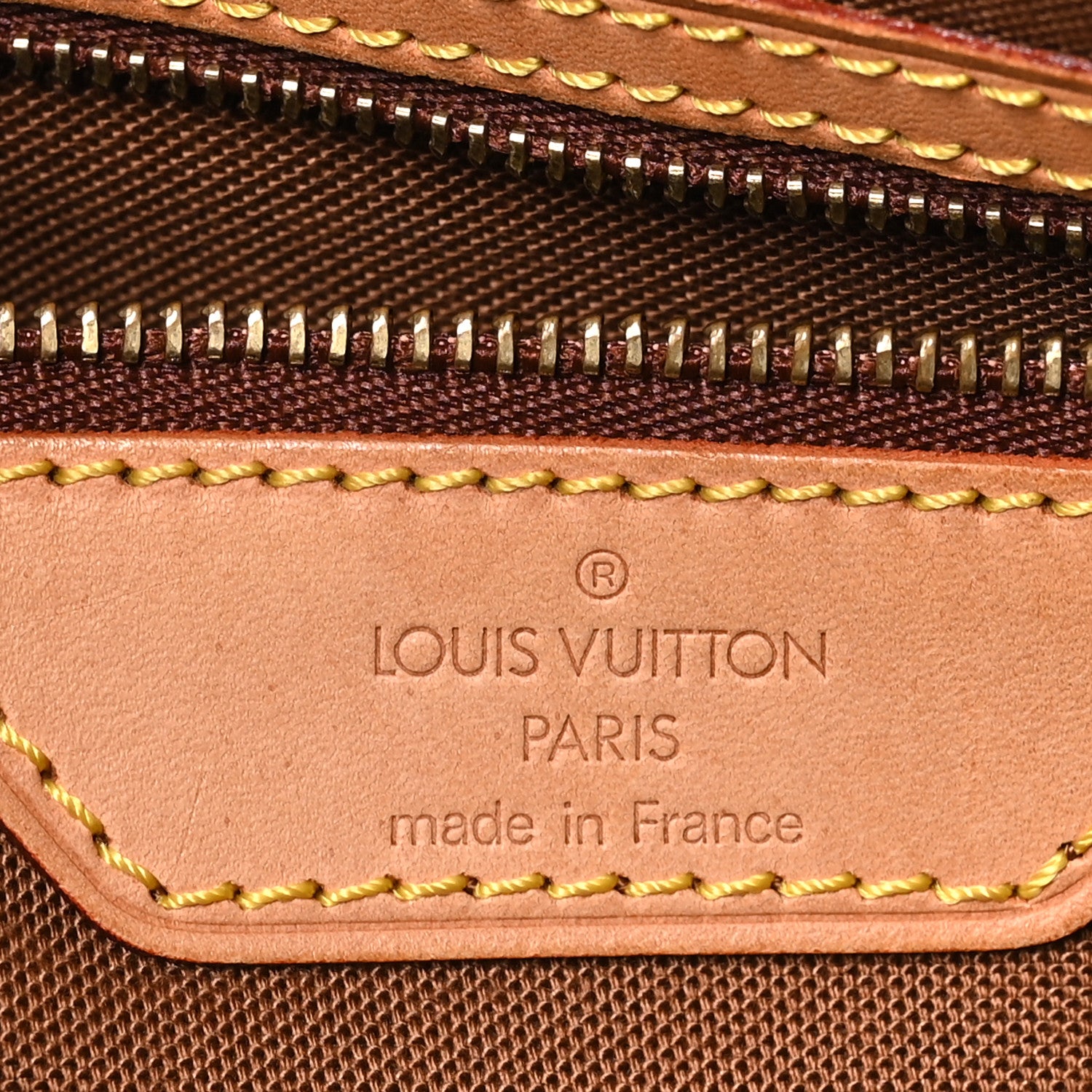 Louis Vuitton Monogram Cabas Mezzo 6 of 10