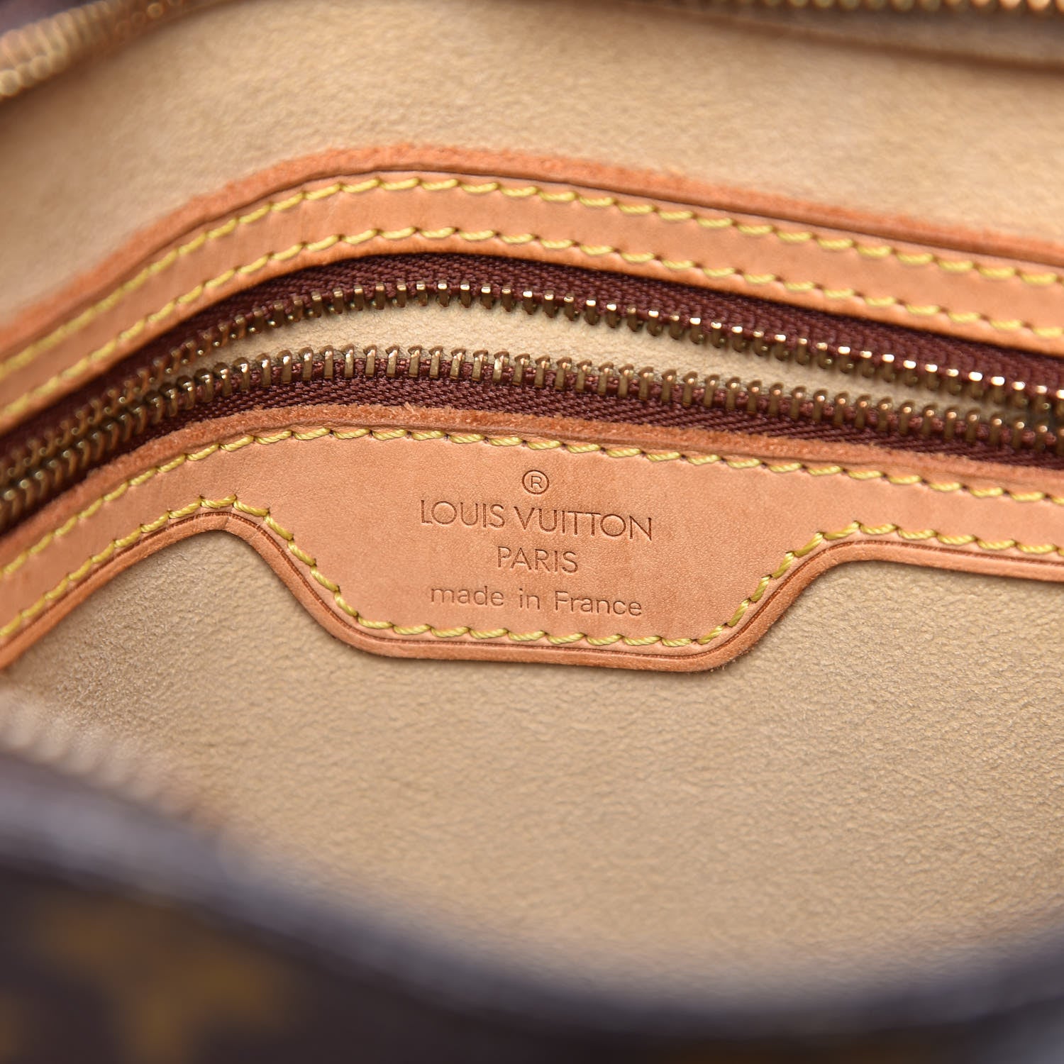 Louis Vuitton Monogram Looping MM 6 of 16