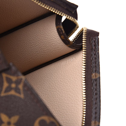 Louis Vuitton Monogram Toiletry Pouch 19 6 of 8