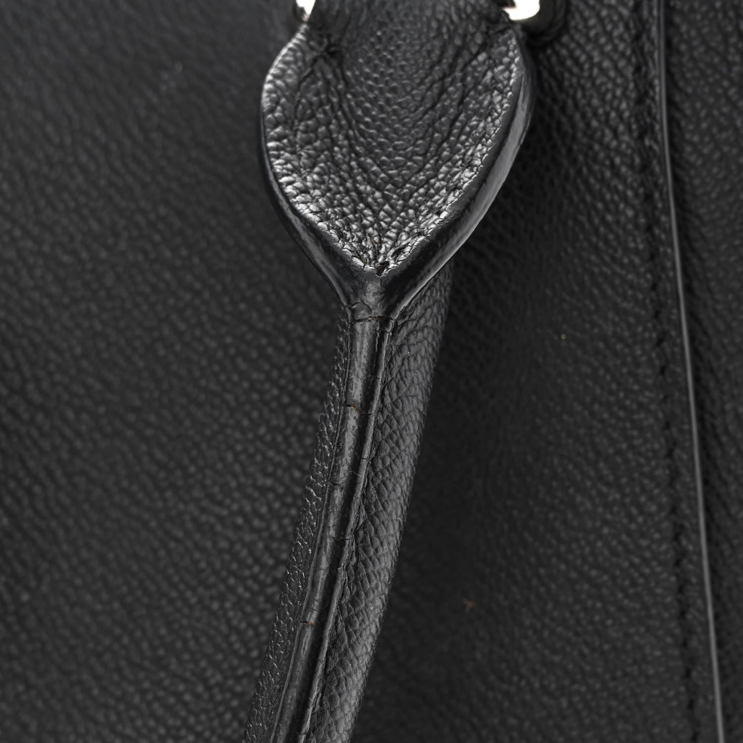 Burberry Soft Grain Calfskin Medium Buckle Tote Black 13 of 16