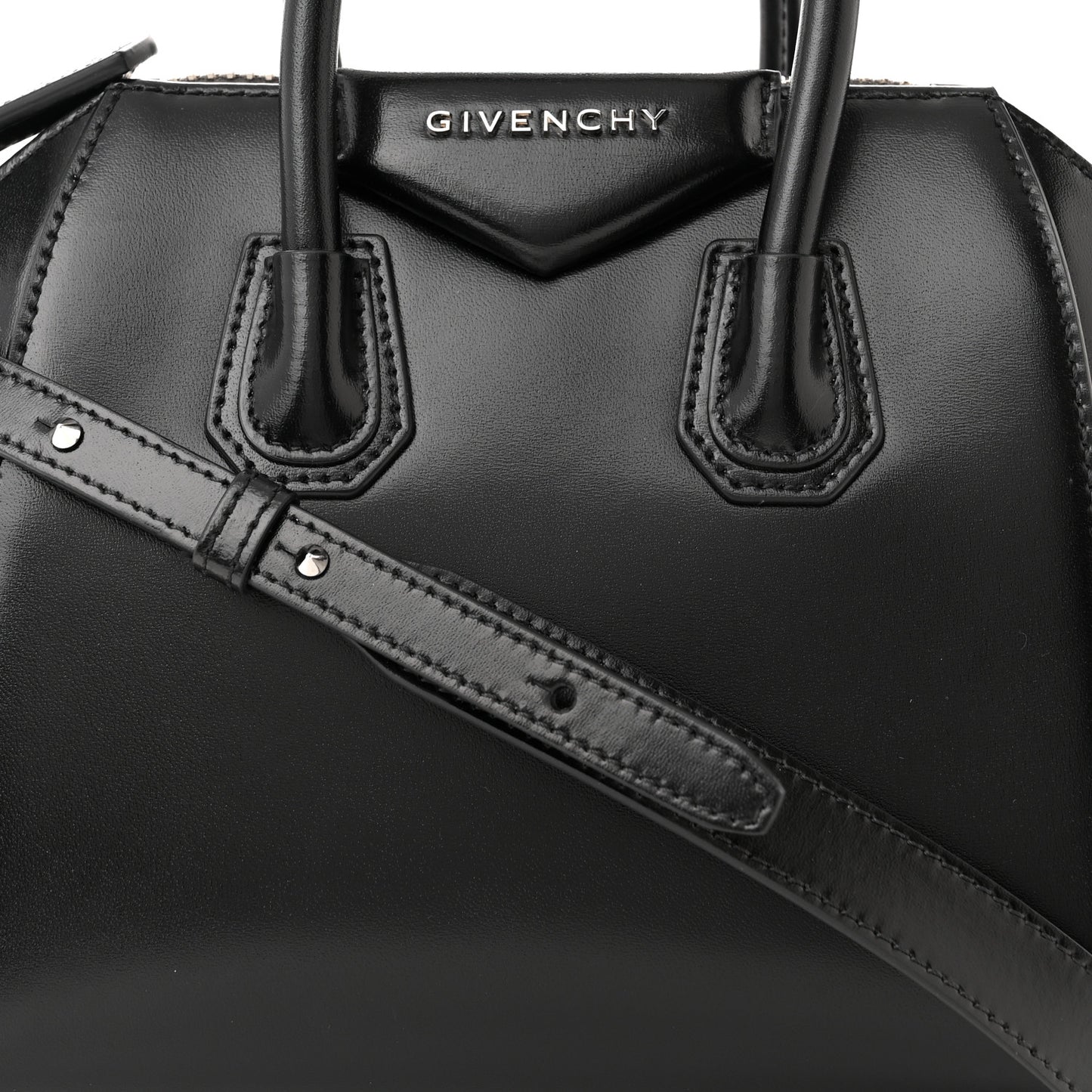 Shiny Lord Calfskin Mini Antigona Black