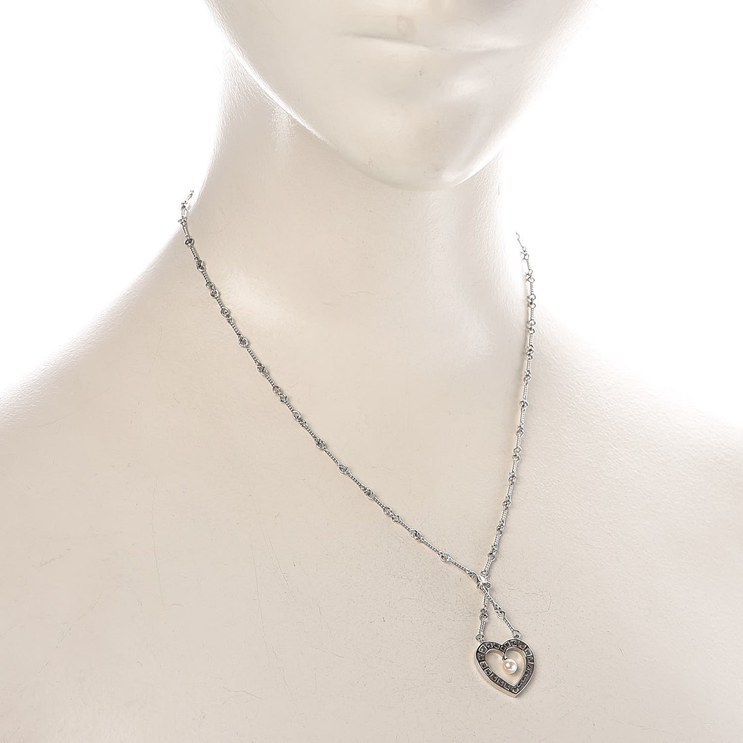 Platinum Diamond Pearl Heart Necklace