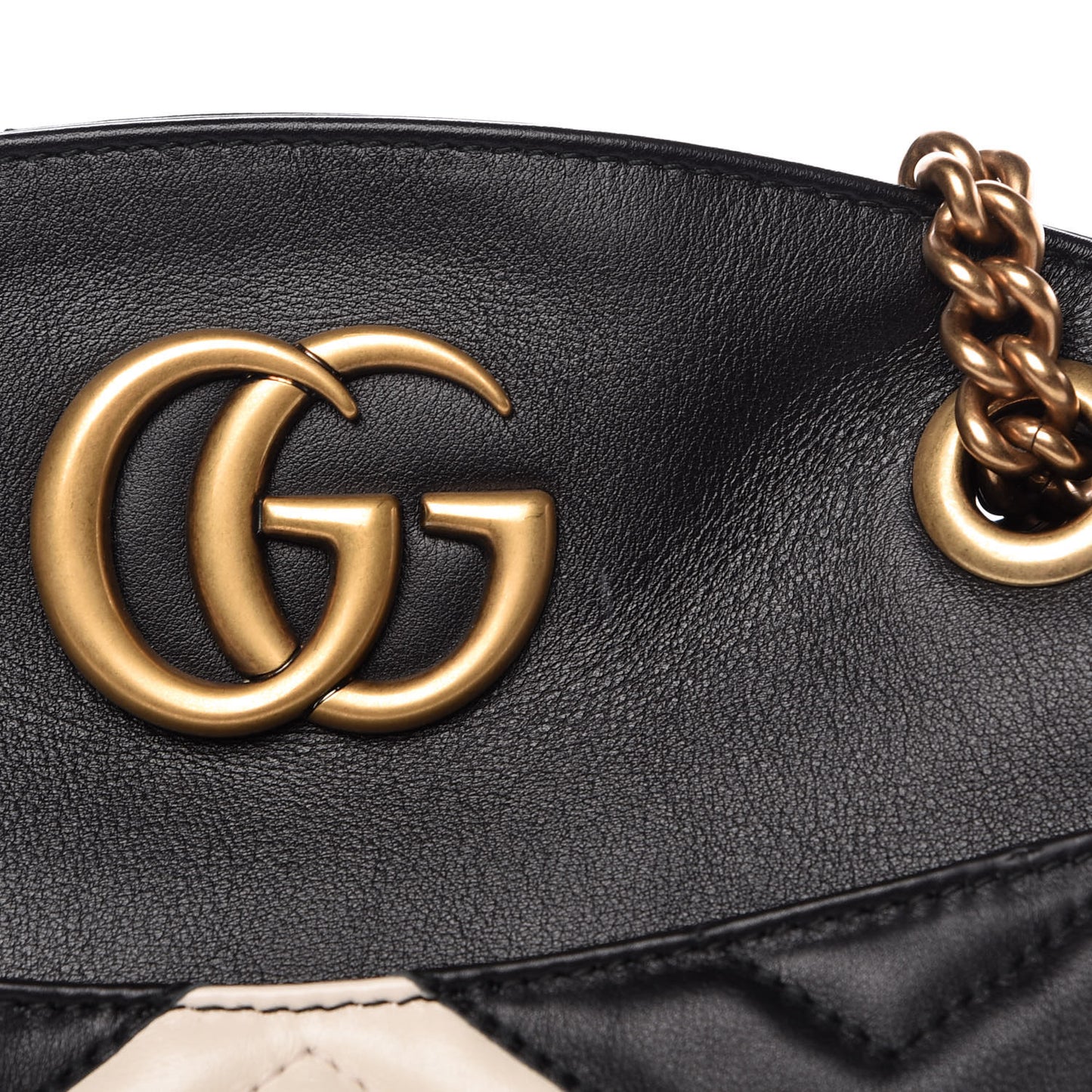 Calfskin Matelasse Medium GG Marmont Open Top Shoulder Bag Black White