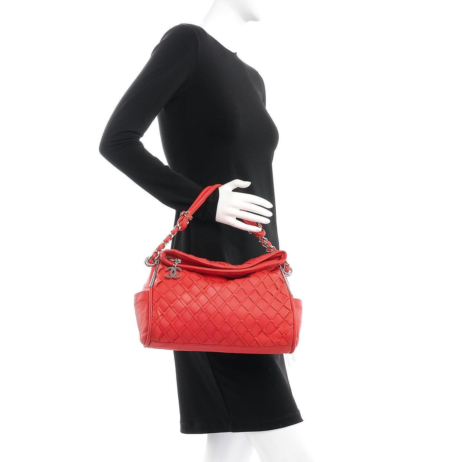 Chanel Lambskin Woven Medium Ultimate Soft Sombrero Hobo Red 2 of 13