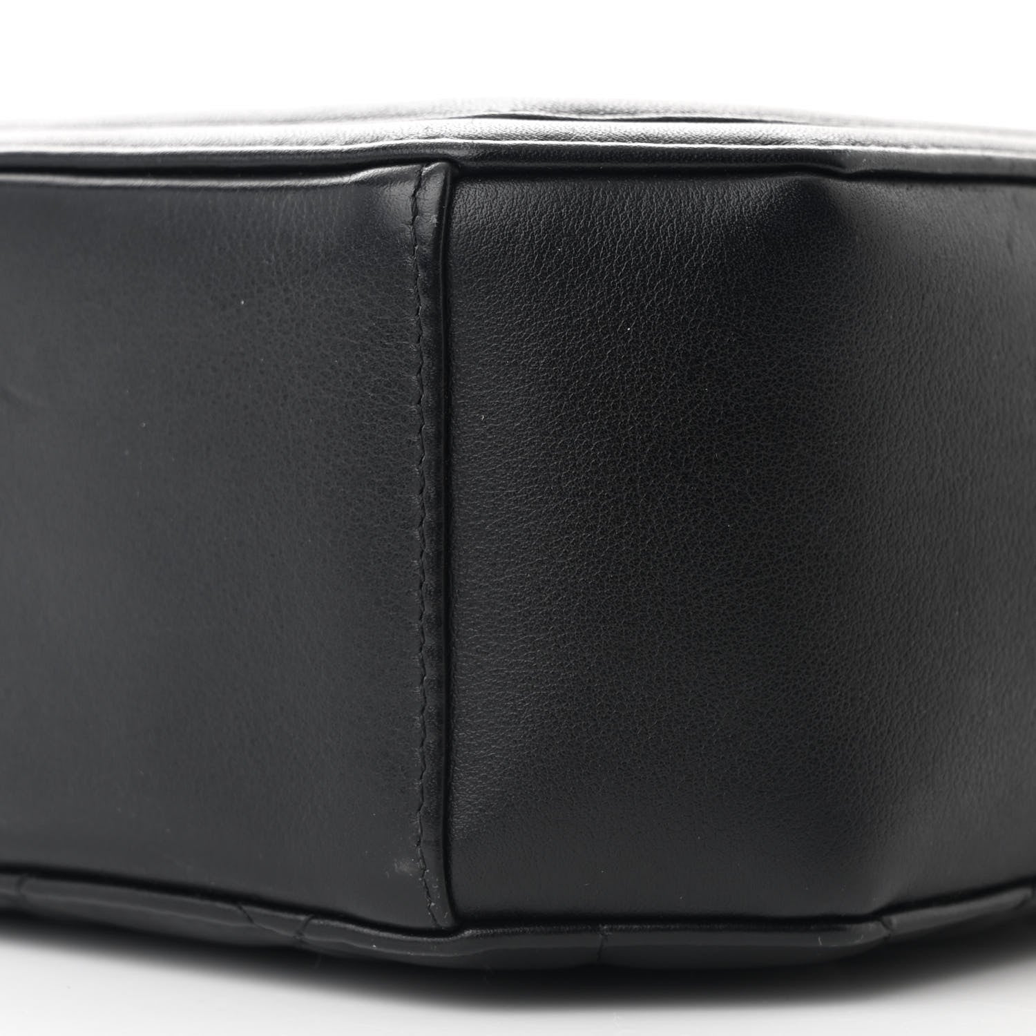 Chanel Lambskin CC Octagon Camera Case Black 1708458 – FASHIONPHILE