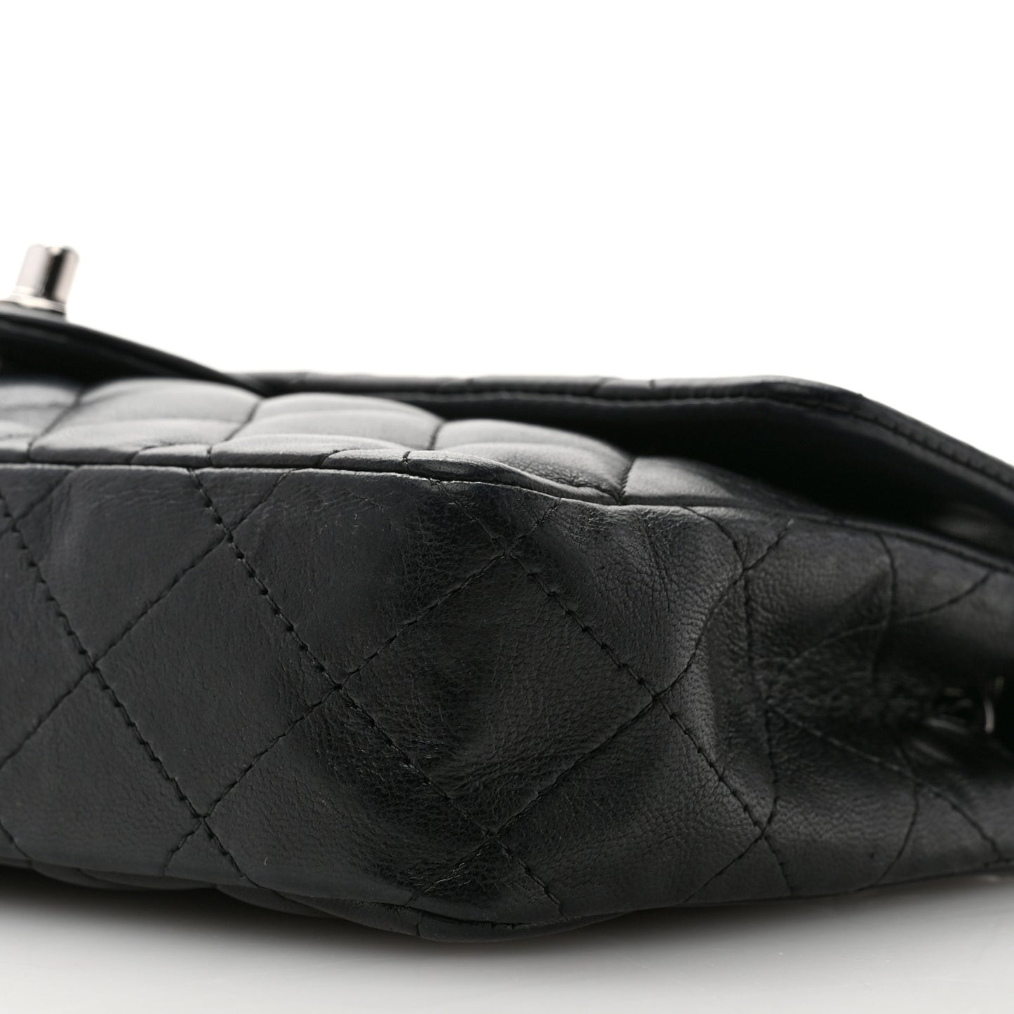 Lambskin Quilted East West Flap Black