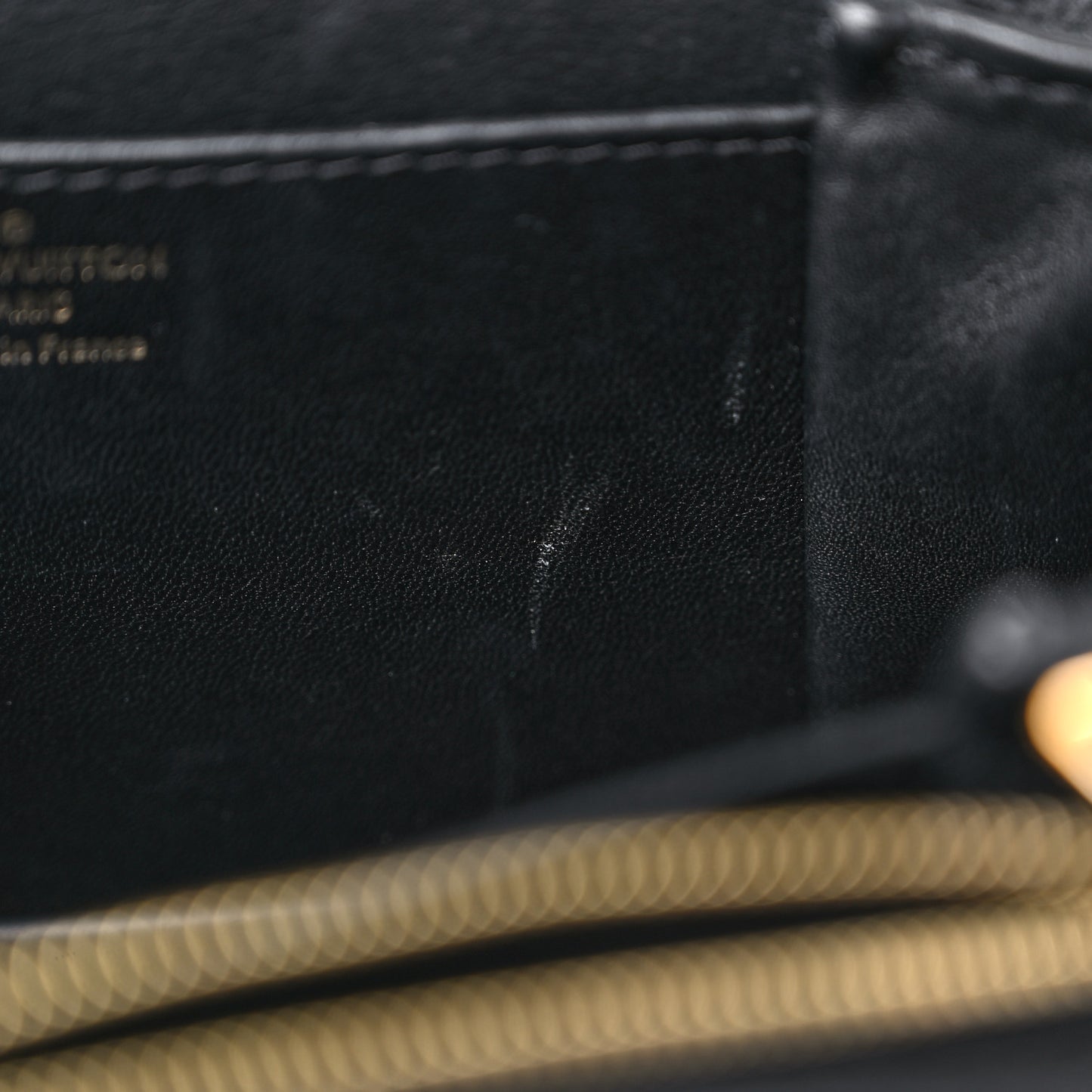 Grained Calfskin Vivienne NM Black