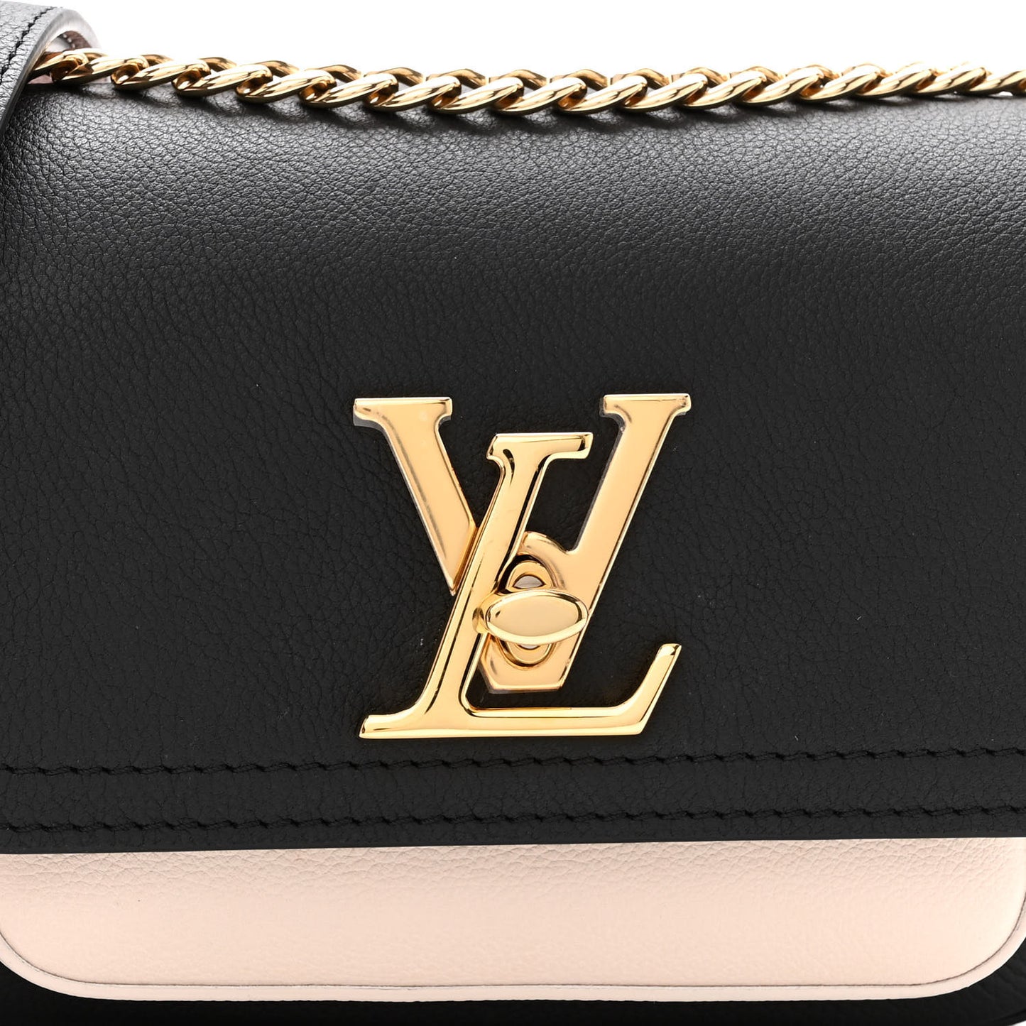 Grained Calfskin Lockme Tender Black