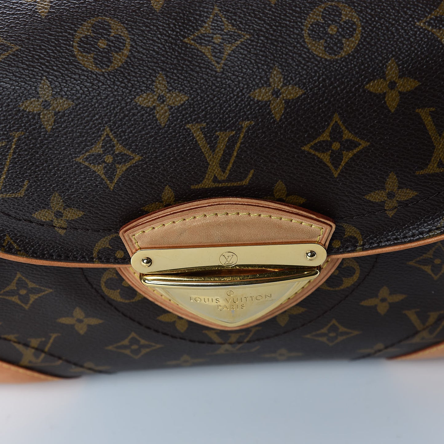 Monogram Beverly MM