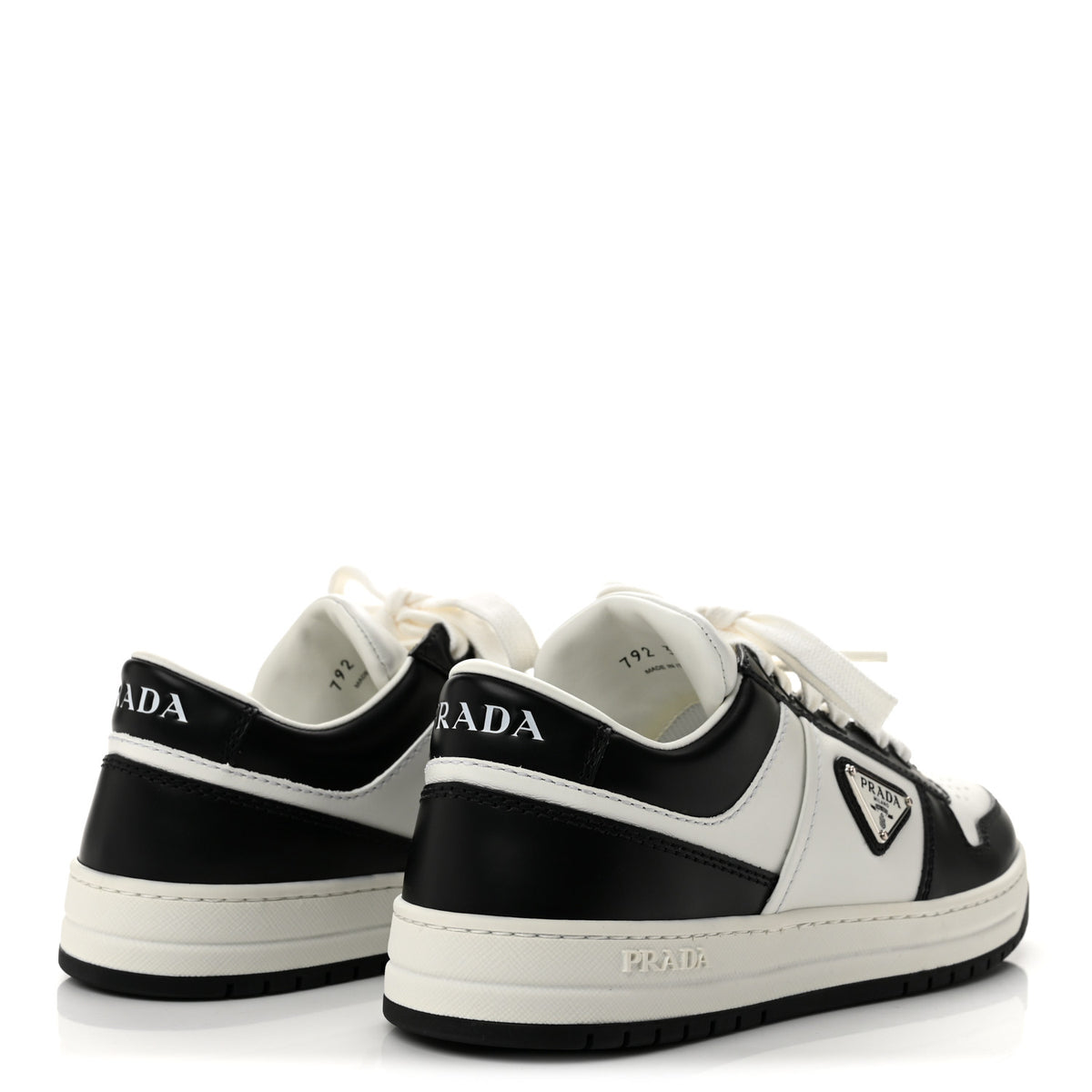 Vitello Sport Spazzolato Rois Triangle Logo Womens Downtown Low Top 30mm Sneakers 36.5 White Black