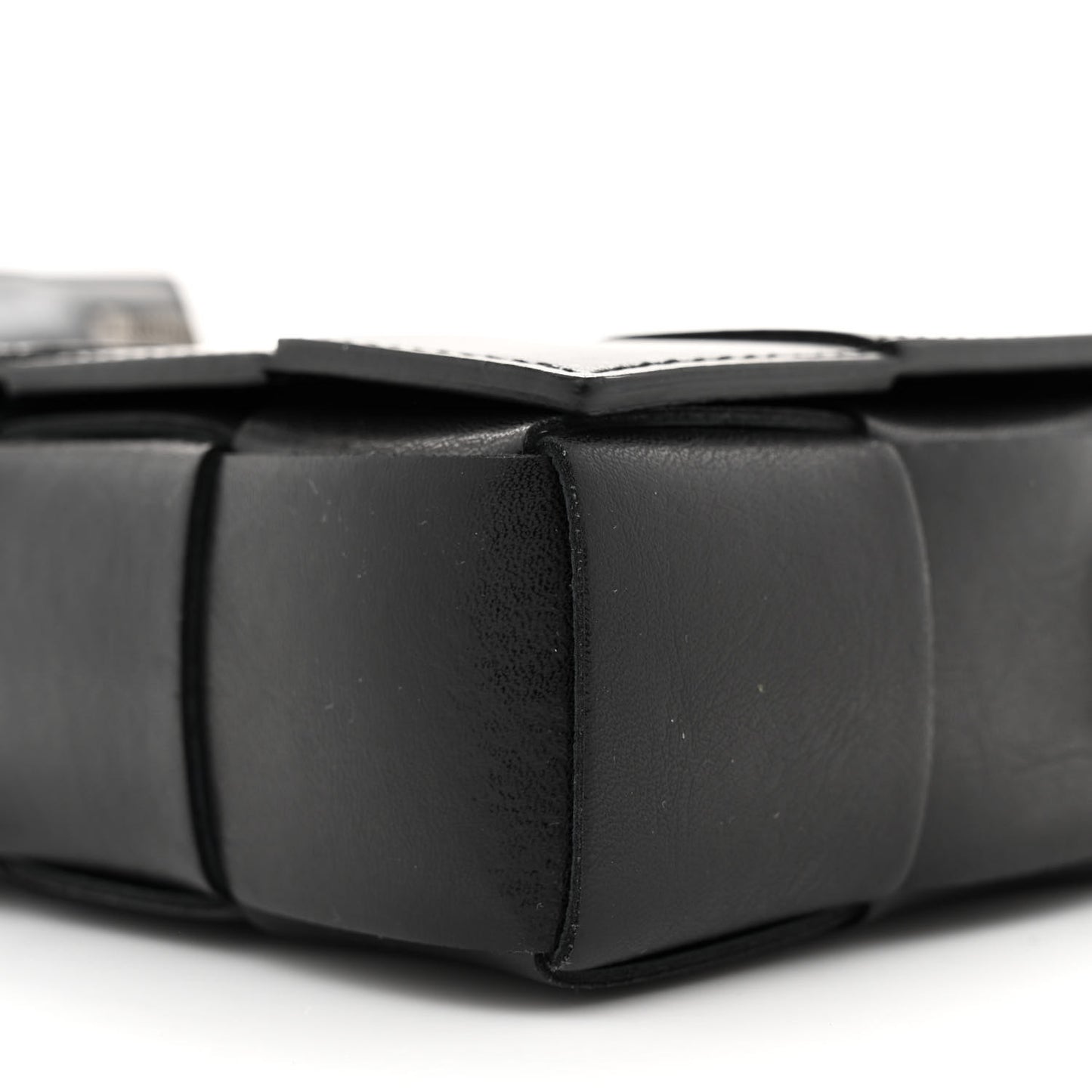 Calfskin Maxi Intreccio Cassette With Strap Bag Black