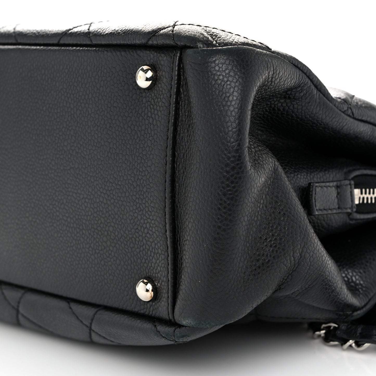 Caviar Quilted CC Timeless Soft Tote Black