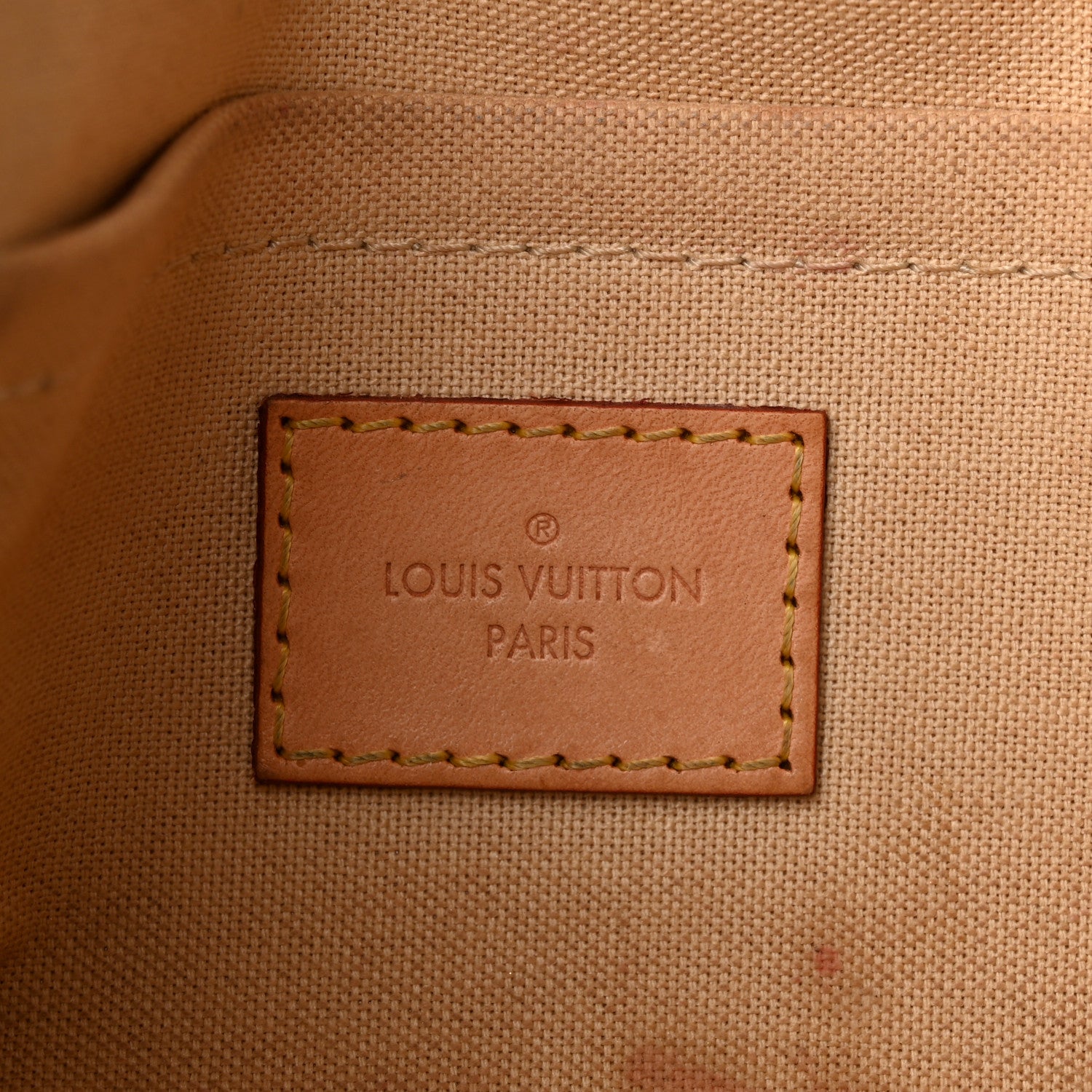 Louis Vuitton Damier Azur Favorite PM 6 of 11