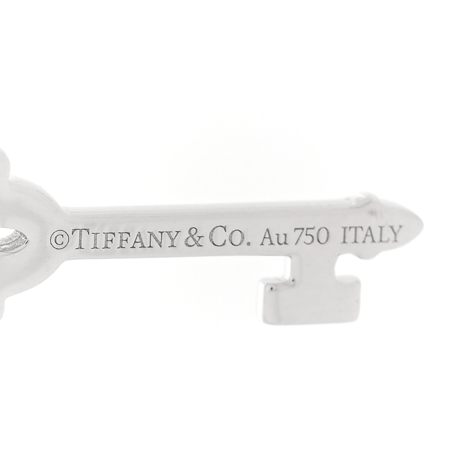 18K White Gold Diamond Mini Victoria Key Pendant