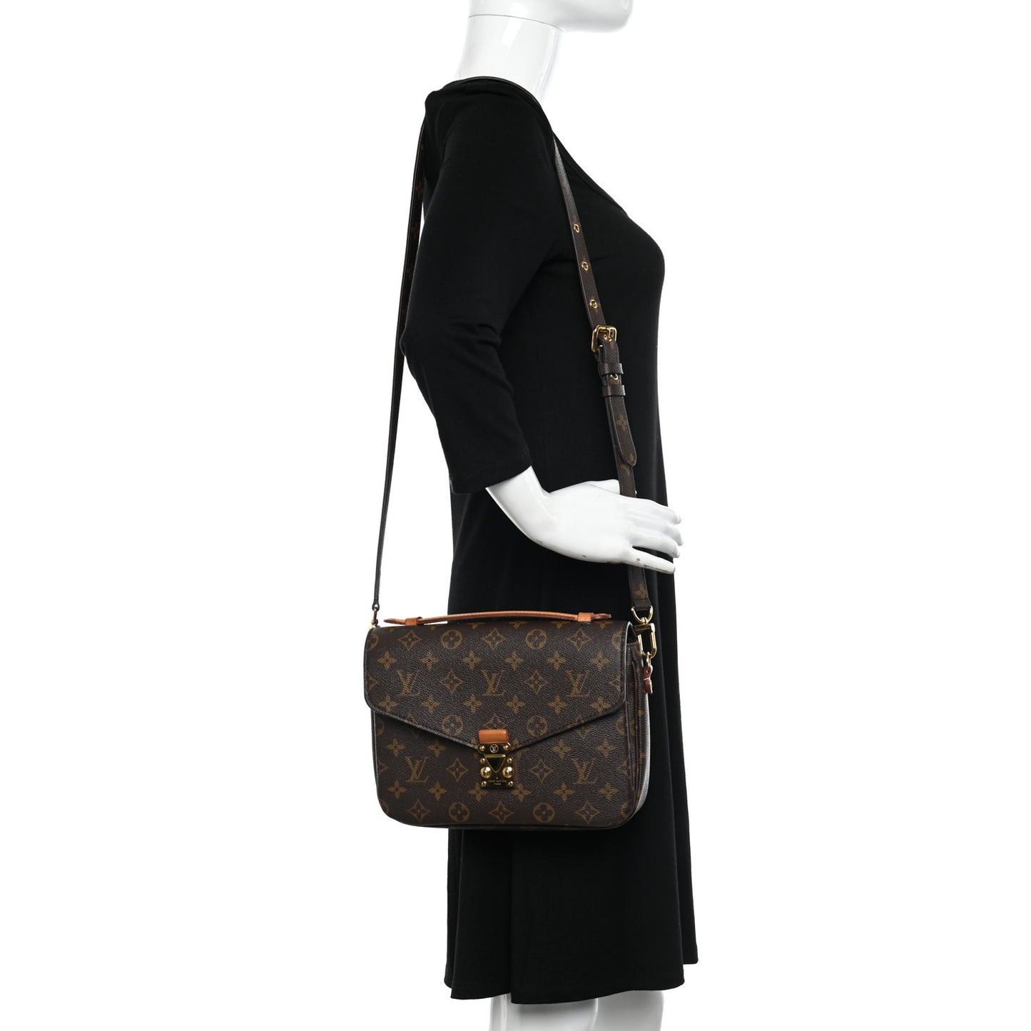 Monogram Pochette Metis