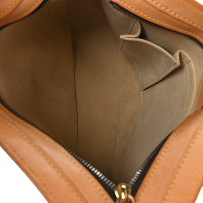 Louis Vuitton Monogram Hudson GM 5 of 8