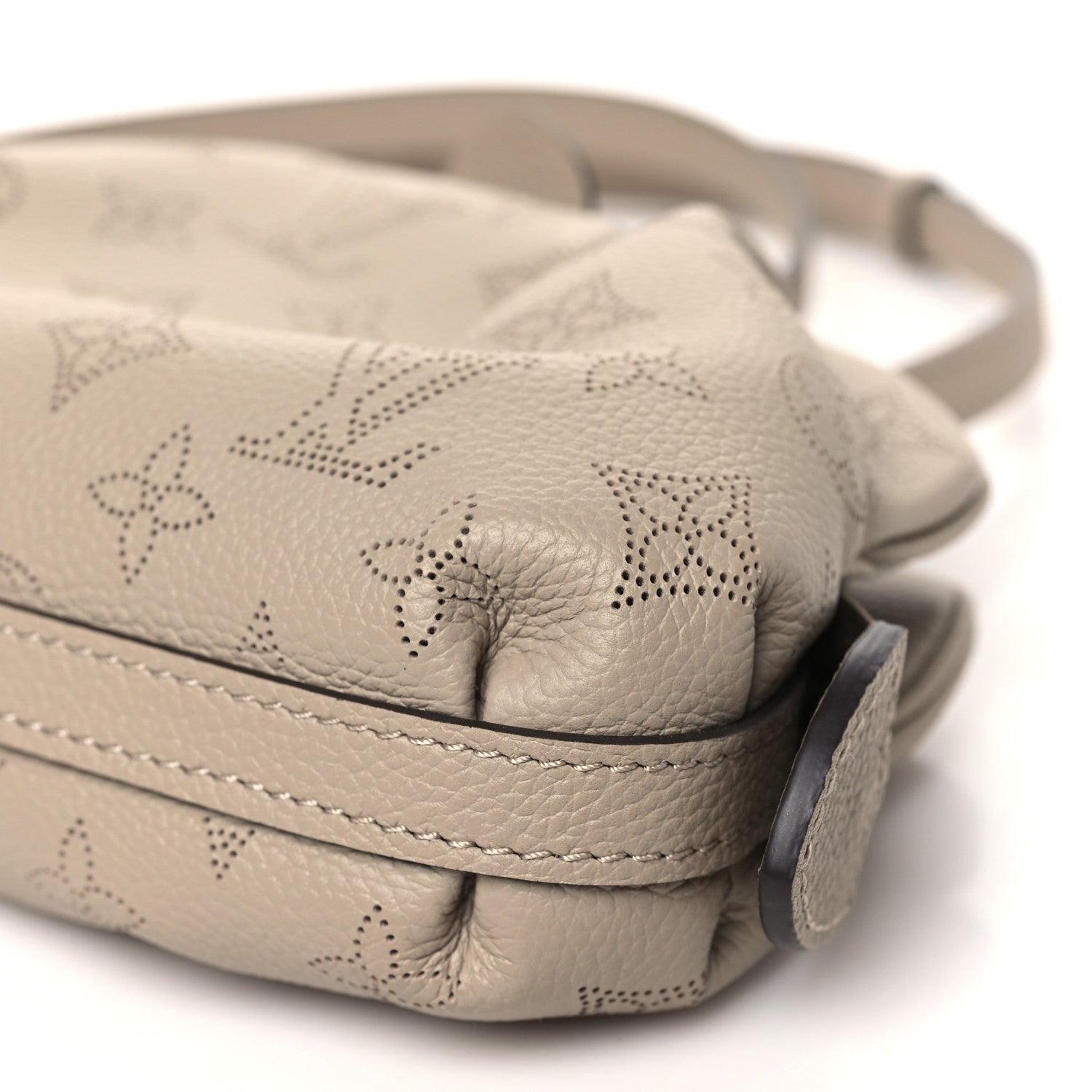 Louis Vuitton Mahina Scala Mini Pouch Galet 9 of 9