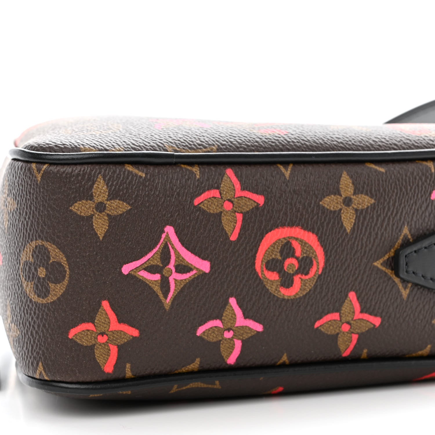 Louis Vuitton Monogram Fall In Love Sac Coeur 9 of 9