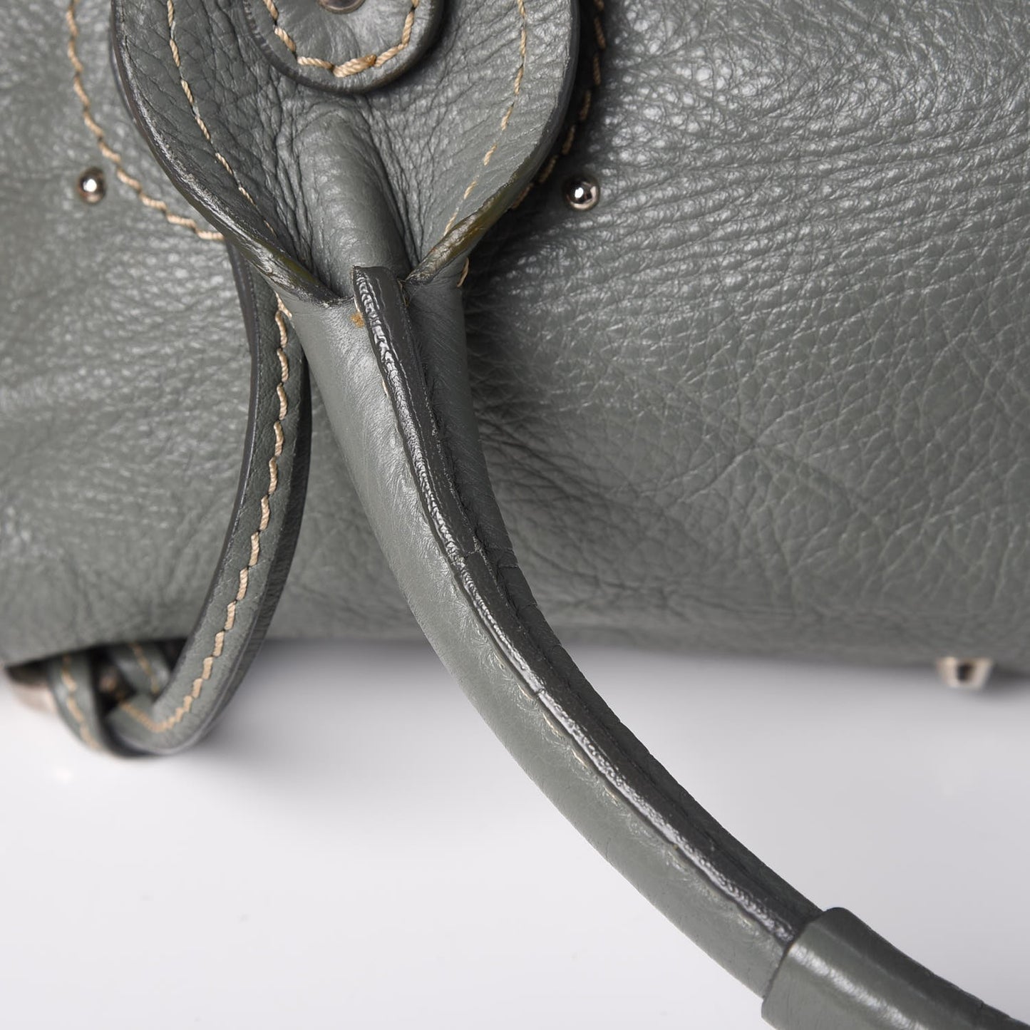 Calfskin Medium Paddington Satchel Gris Vert