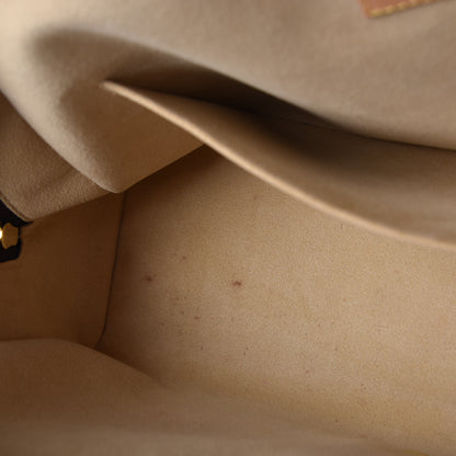 Louis Vuitton Monogram Manhattan GM 12 of 17