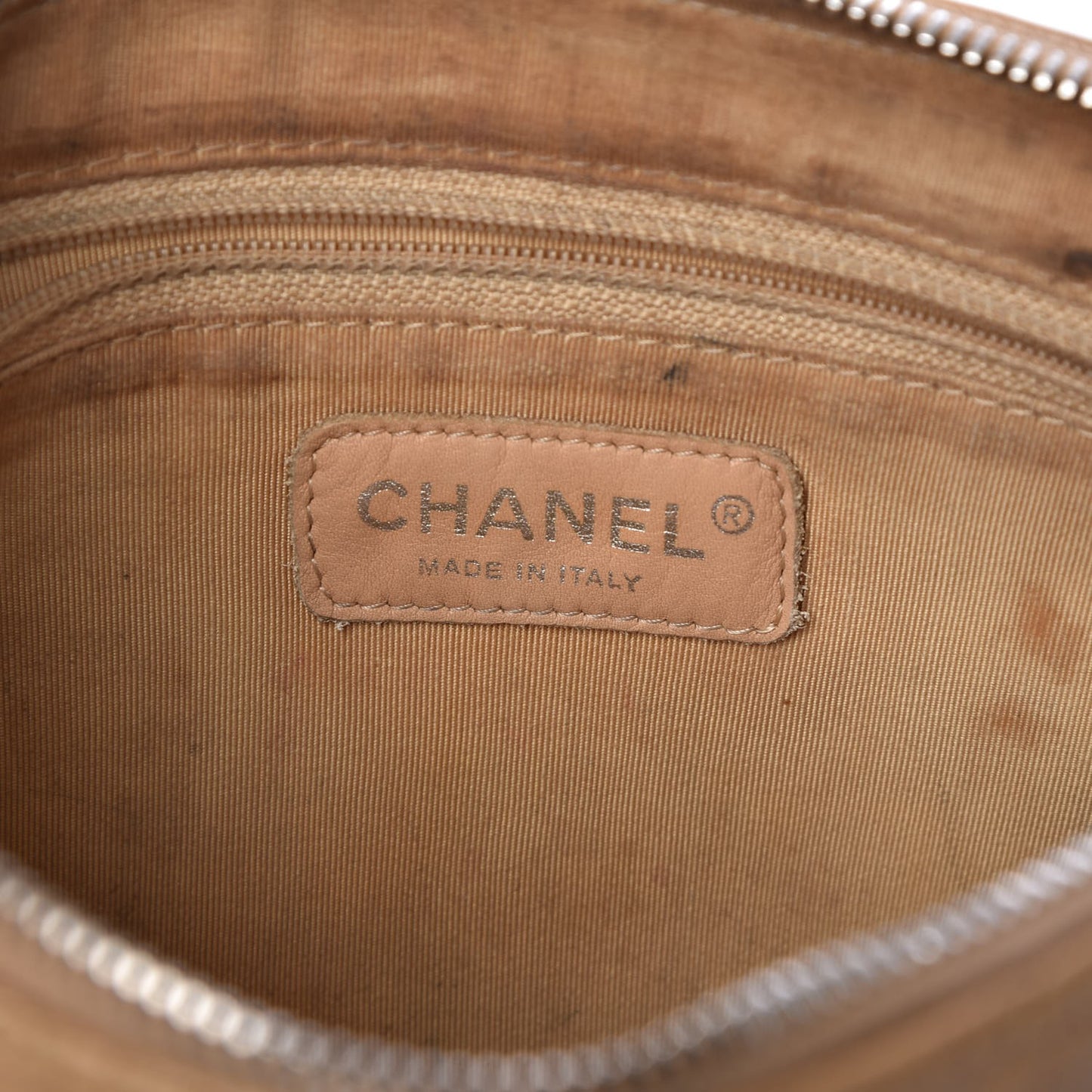 Caviar Quilted CC Shoulder Bag Beige