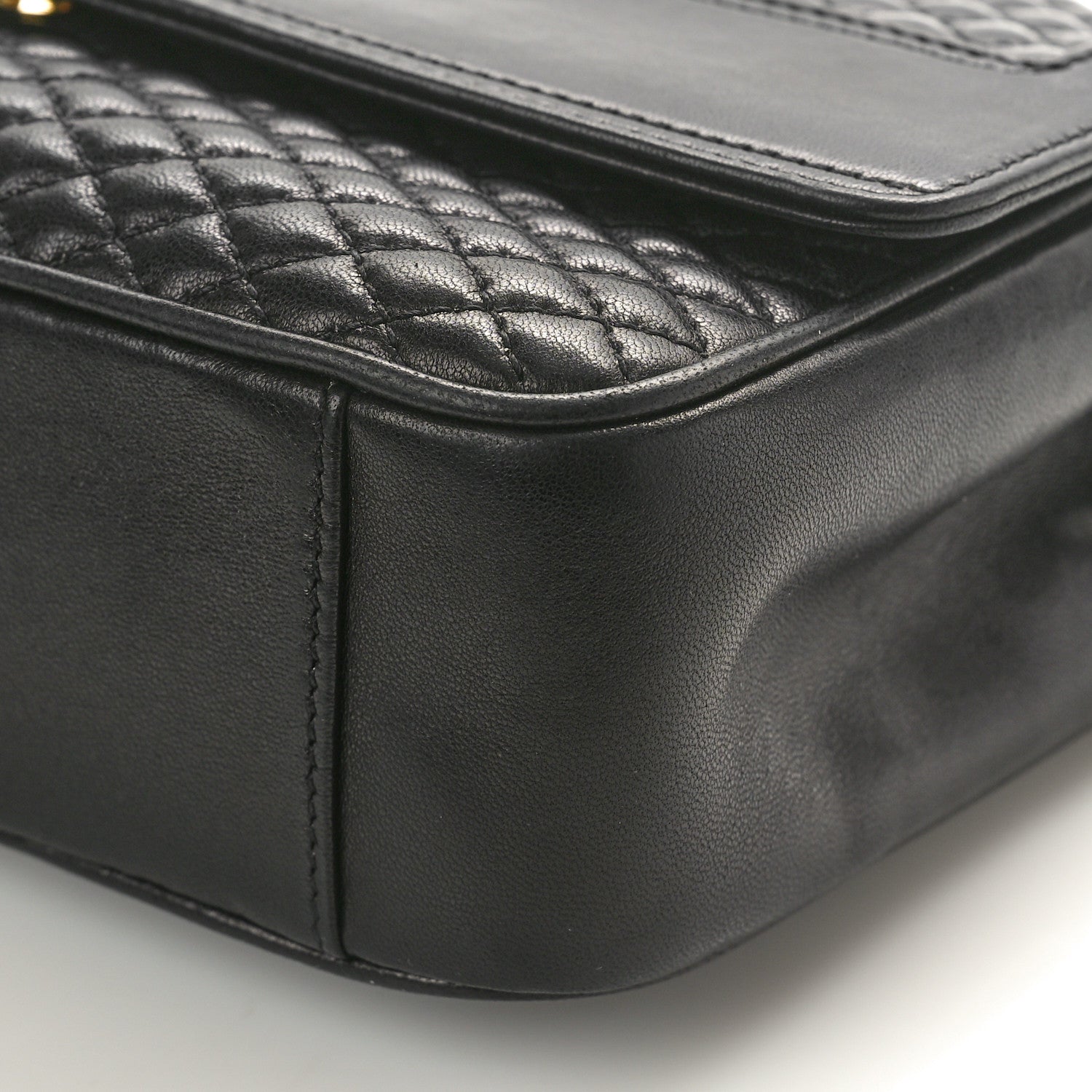 Saint Laurent Lambskin Quilted Victoire Shoulder Bag Black 10 of 10