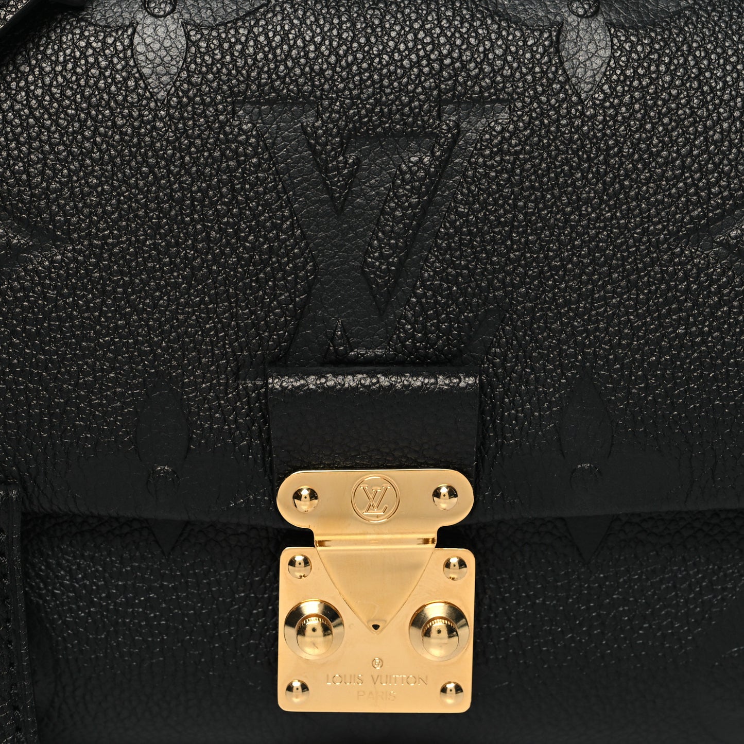 Empreinte Monogram Giant Madeleine BB Black