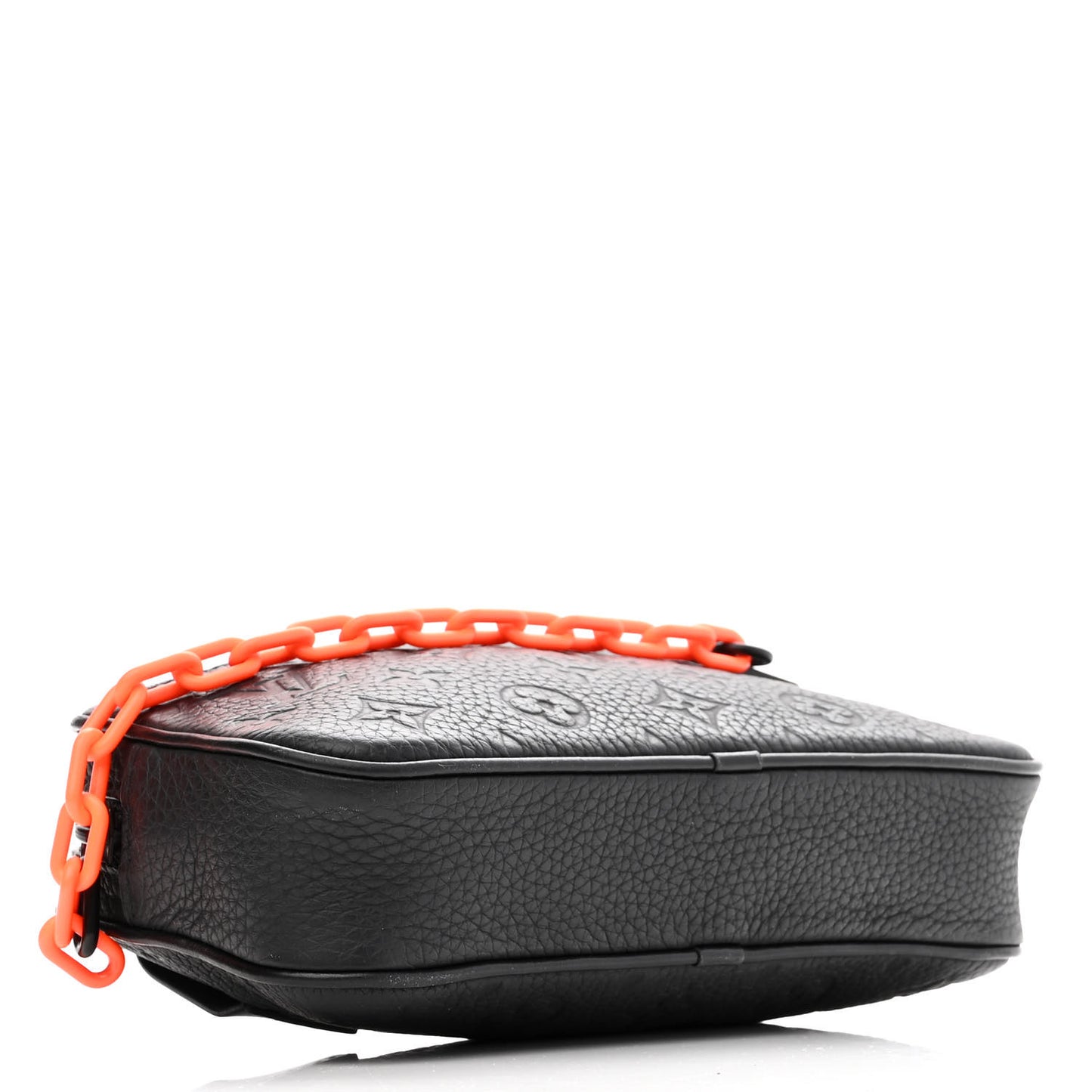 Taurillon Monogram Uniformes Solar Ray Soft Pochette Volga Belt Bag Black