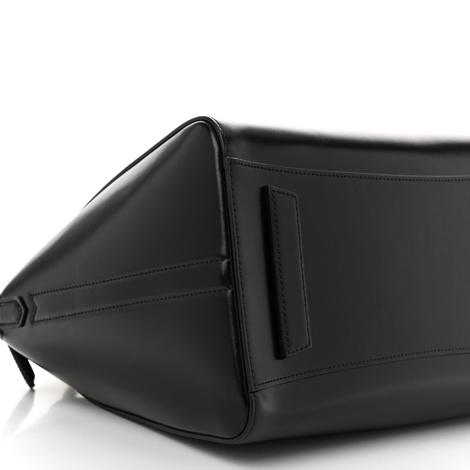 Givenchy Shiny Lord Calfskin Medium Antigona Black 9 of 10