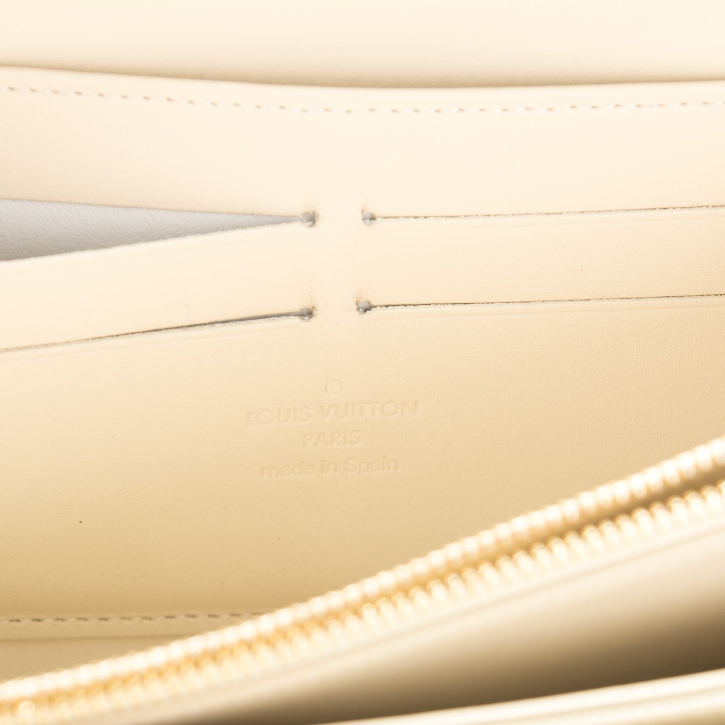 Vernis Leopard Zippy Wallet Blanc Corail