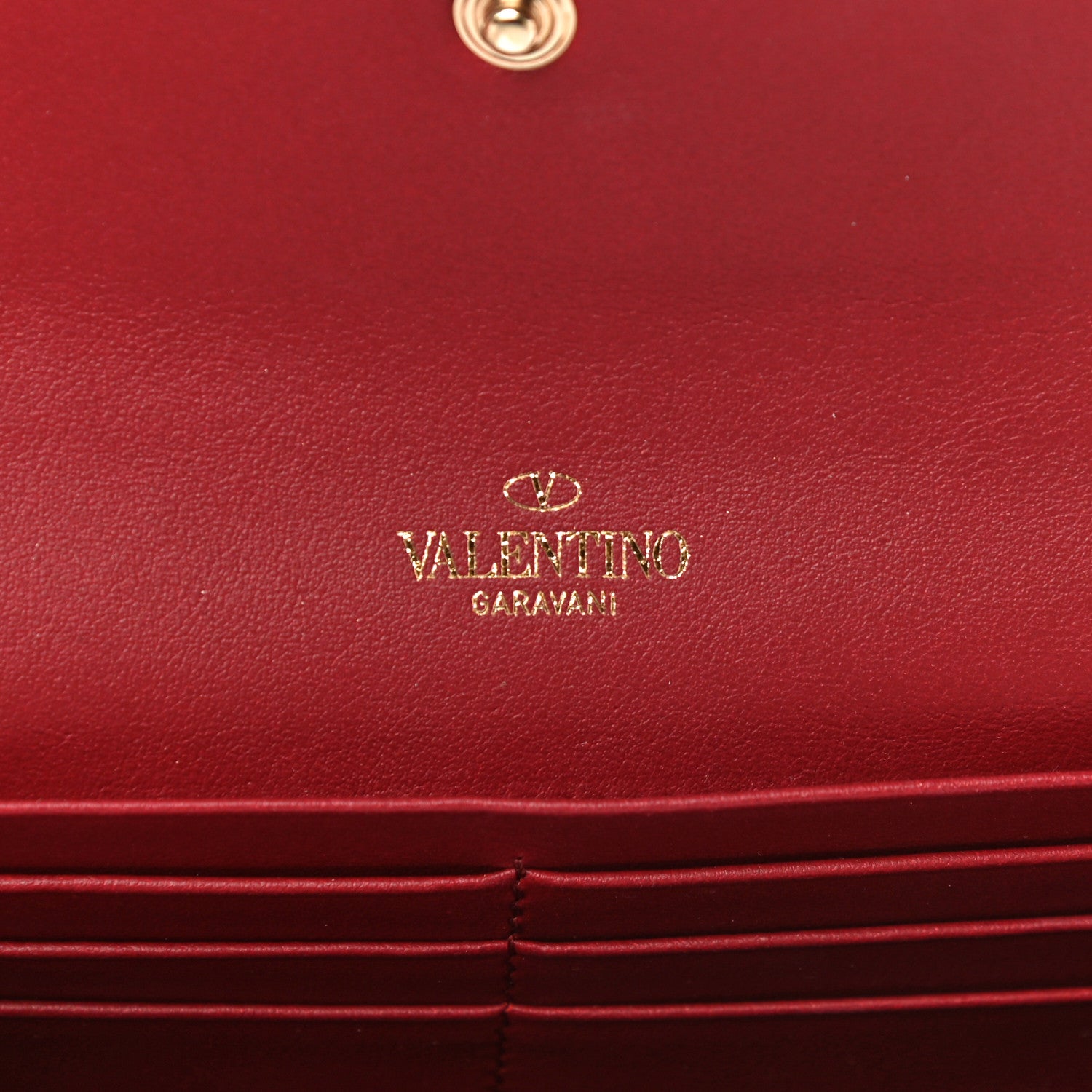 Valentino Garavani Vitello Rockstud Wristlet Travel Wallet Rubino 13 of 14