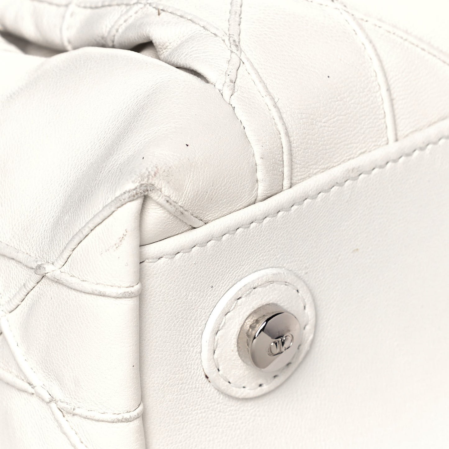 Lambskin Cannage Medium Le Trente Tote White
