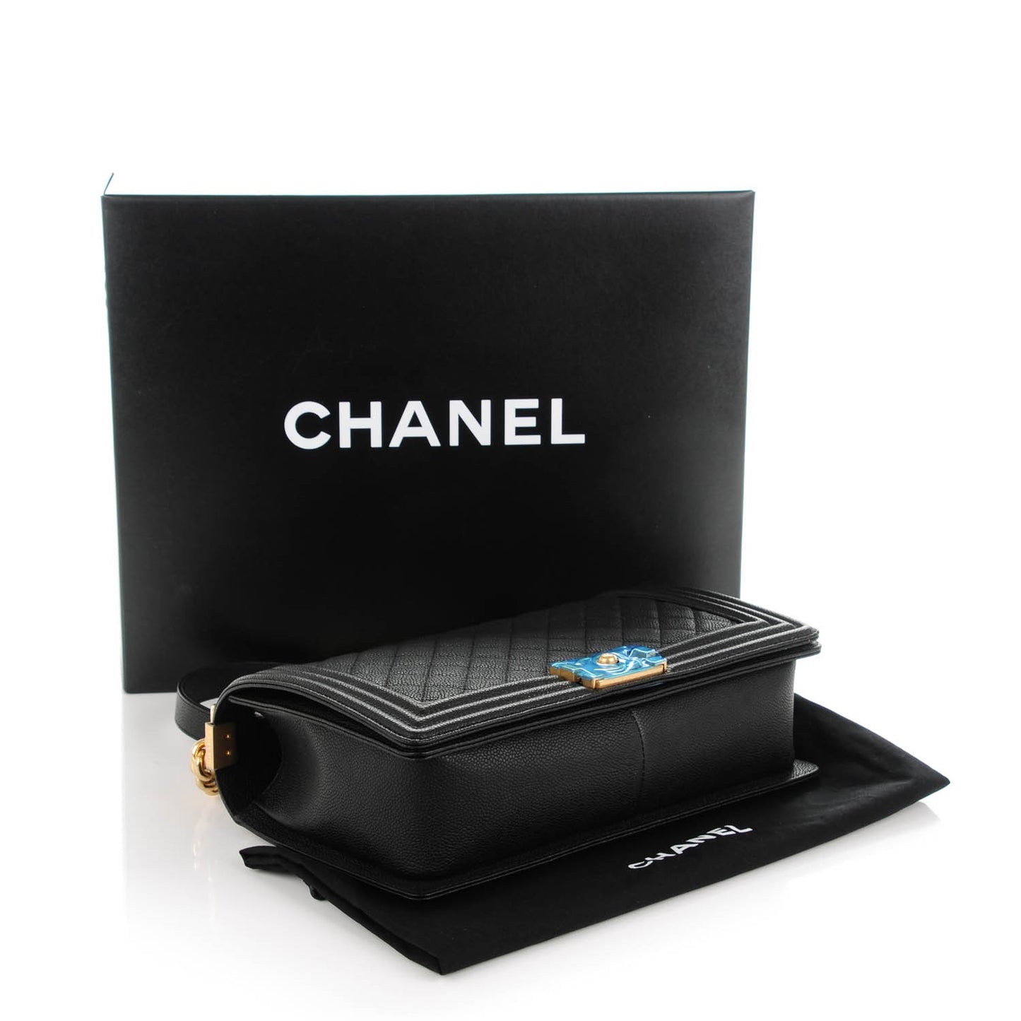 Caviar Quilted New Medium Boy Flap Black