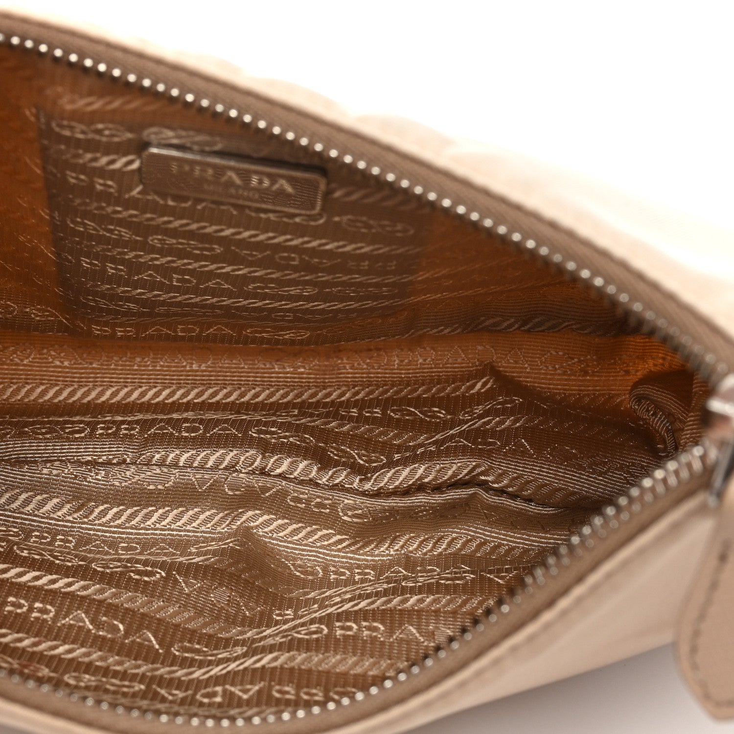 Prada Nylon Re-Edition 2005 Shoulder Bag Deserto 5 of 18
