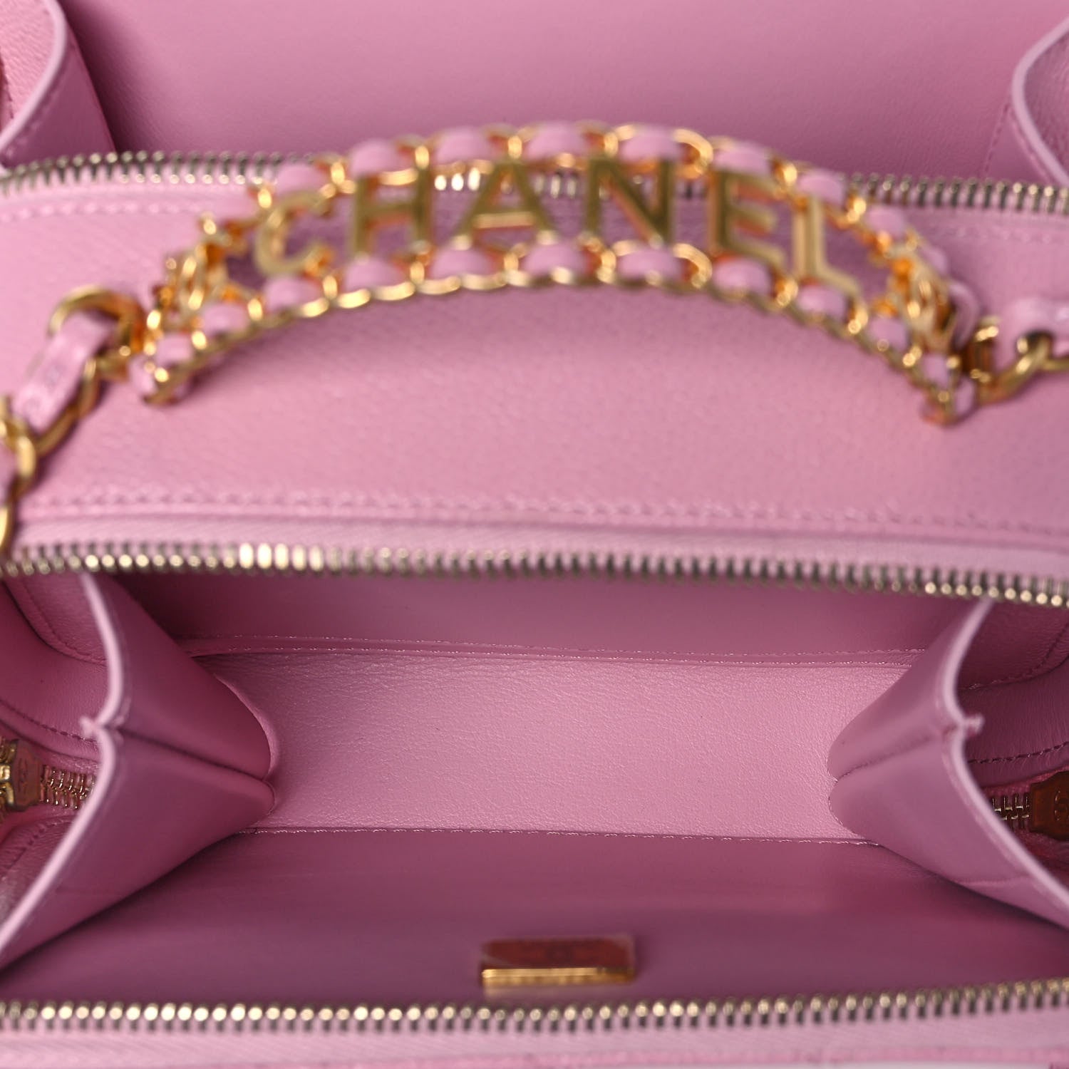 Chanel Caviar Quilted Pick Me Up Mini Vanity Case Pink 5 of 10