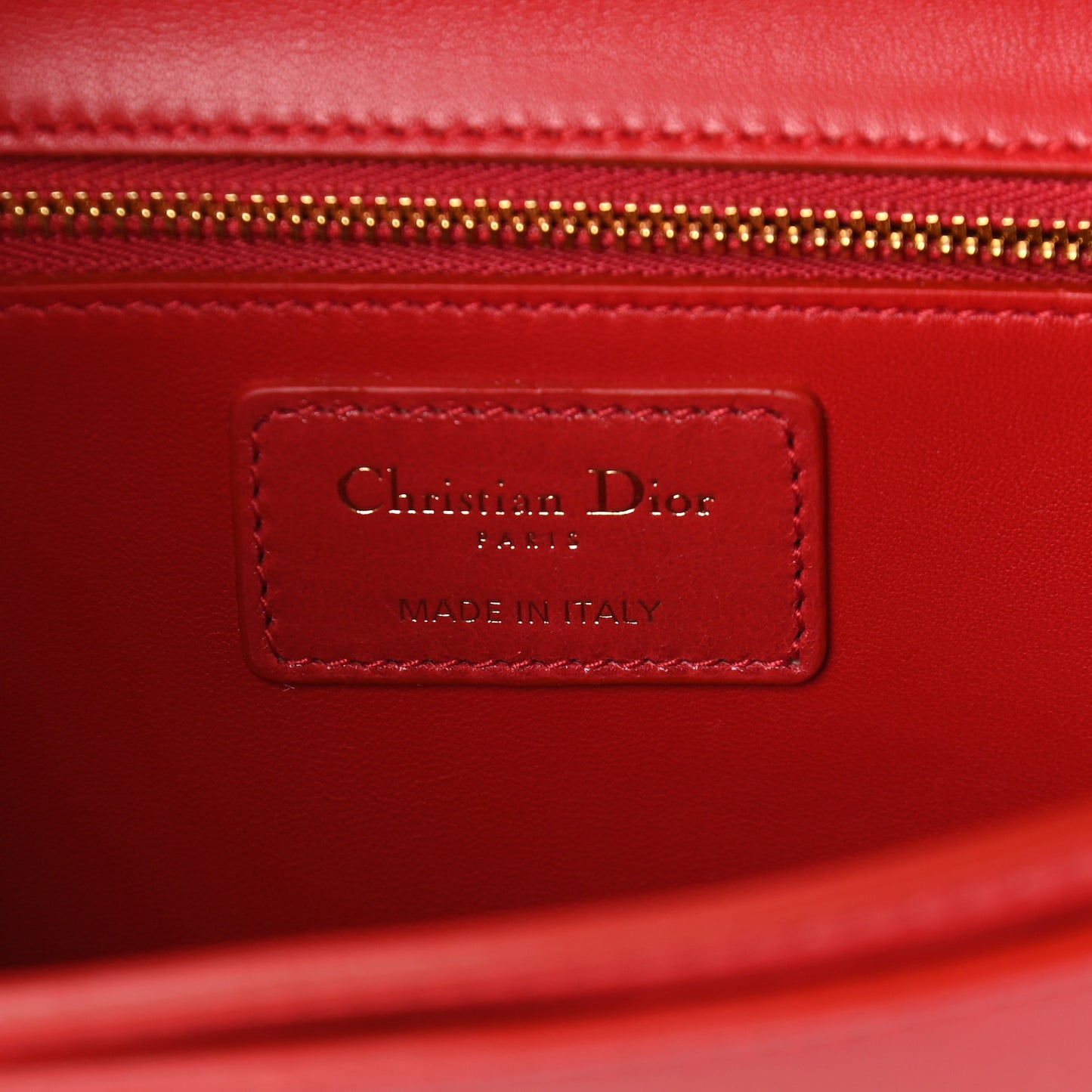 Crinkled Lambskin 30 Montaigne Clutch Red
