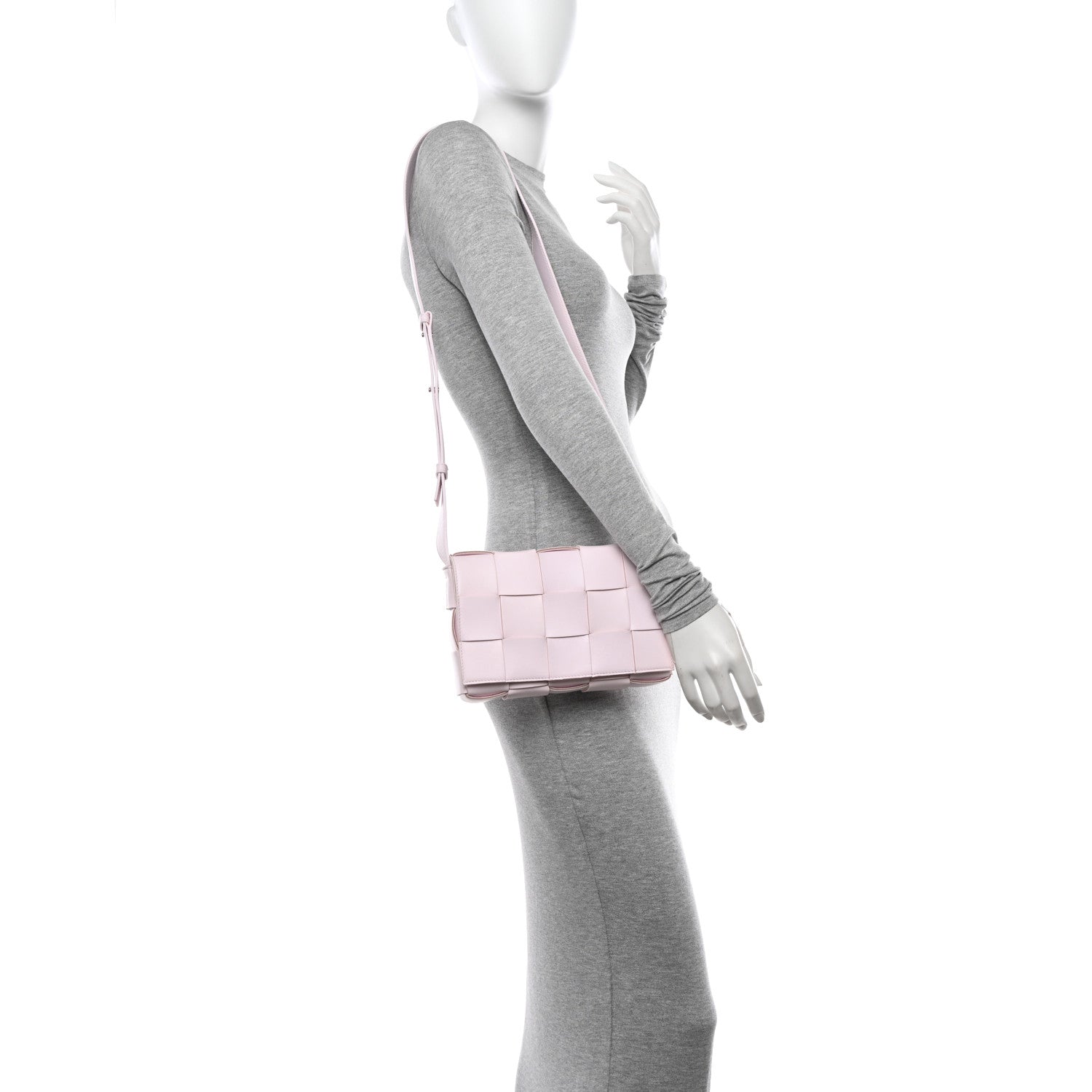 Bottega Veneta Lambskin Maxi Intrecciato Cassette Crossbody Bag Bliss Washed 3 of 10