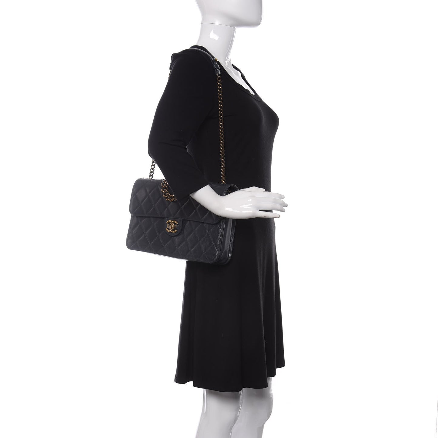 Glazed Calfskin Quilted Large Perfect Edge Flap Navy