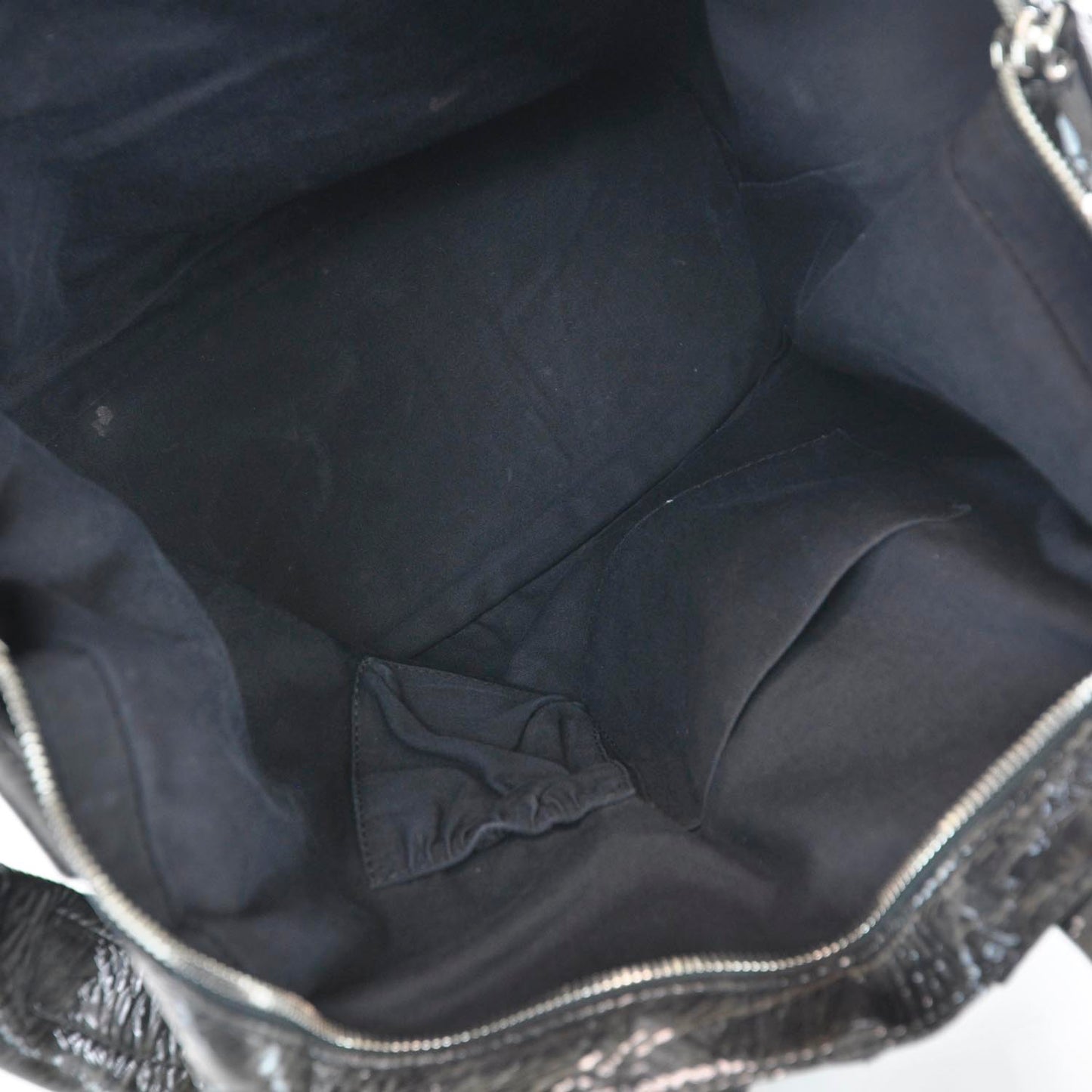 Crinkled Patent Medium Nightingale