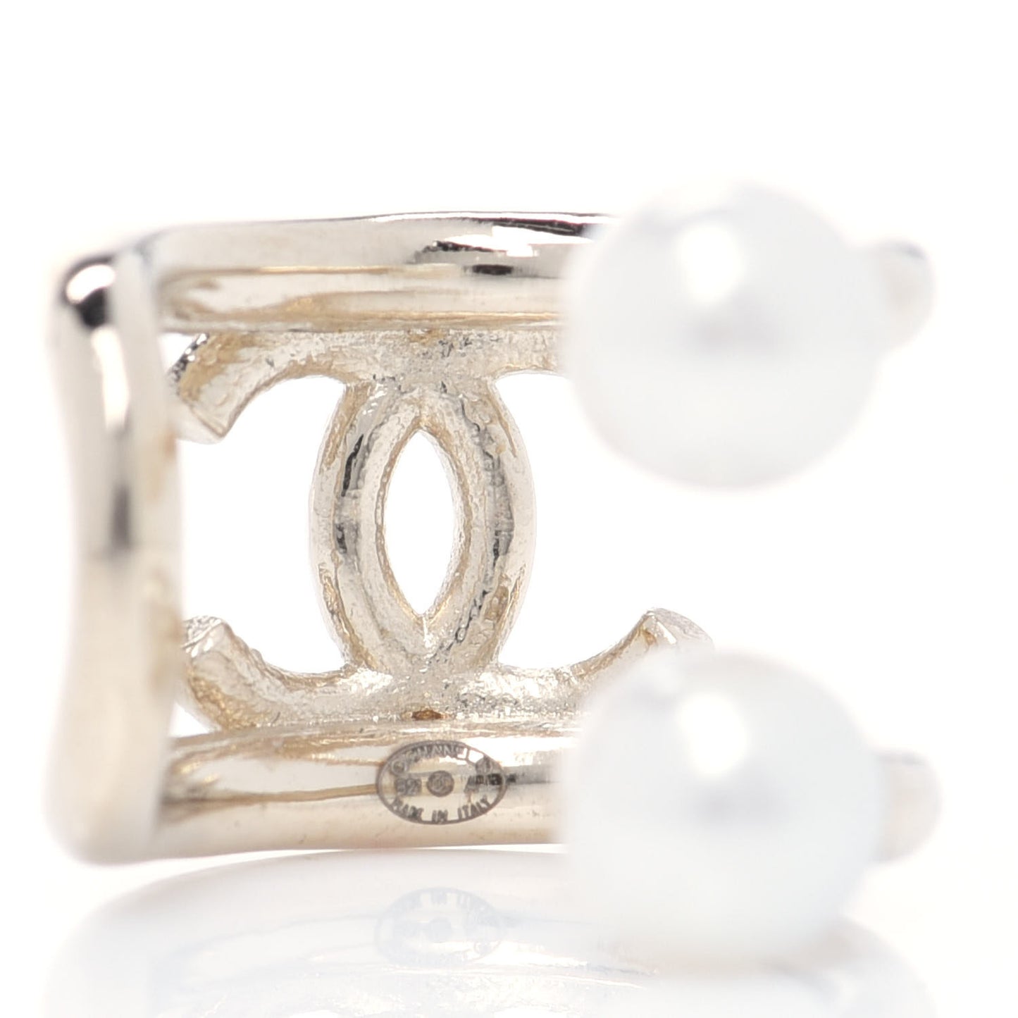 Pearl CC Single Ear Cuff Gold