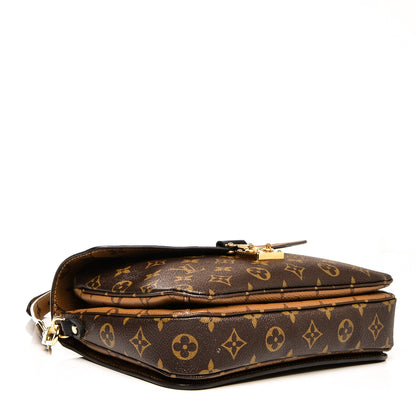 Louis Vuitton Reverse Monogram Pochette Metis 4 of 8