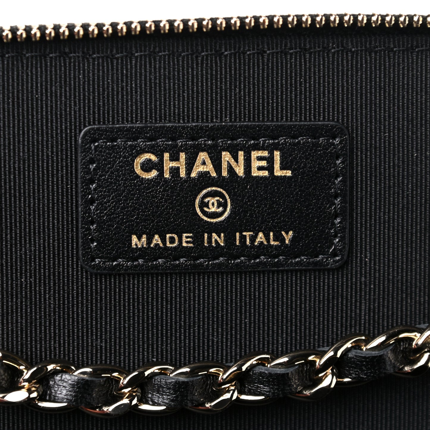 Lambskin Camellia Embossed Small Vanity Case With Chain Black