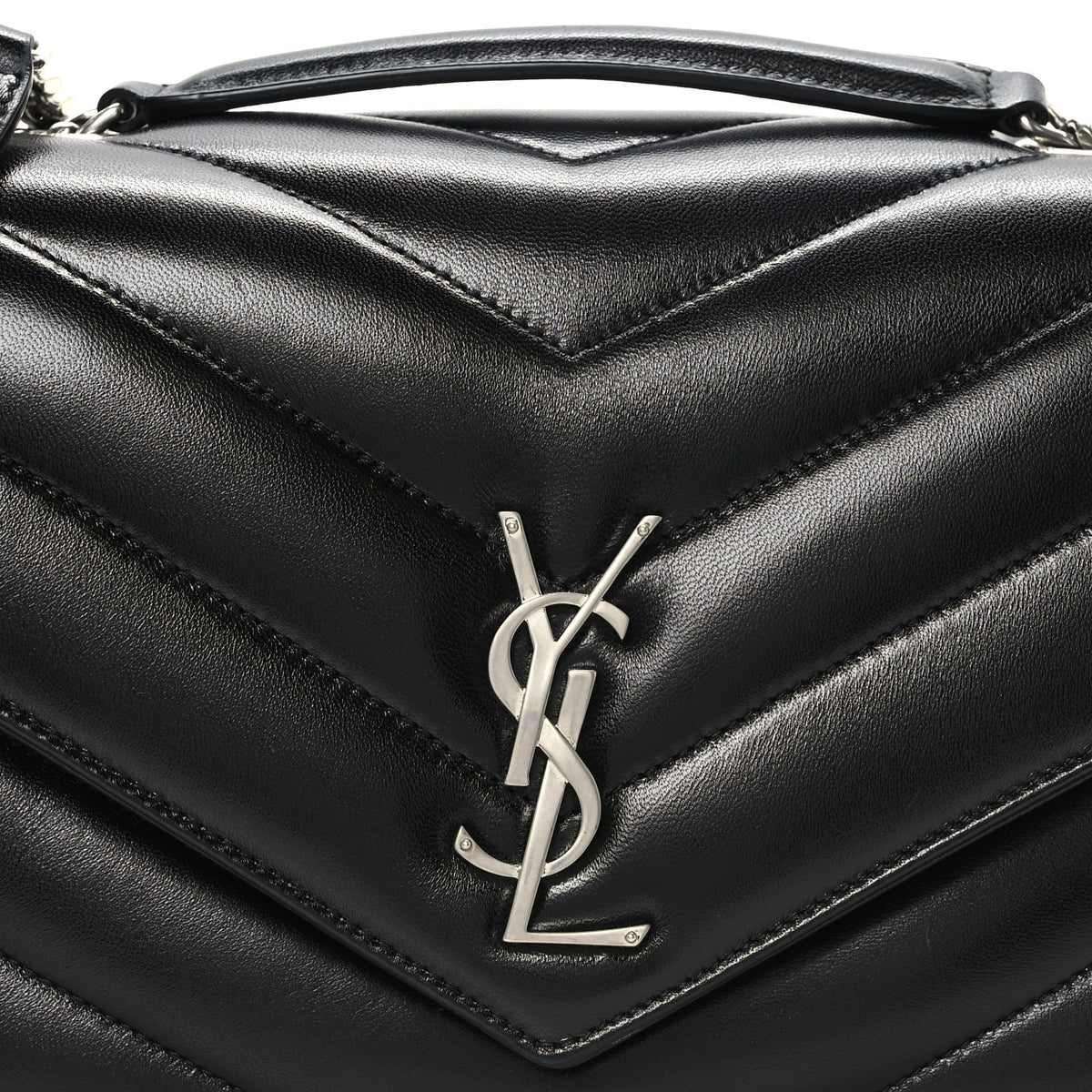 Lambskin Chevron Quilted Medium Loulou Black